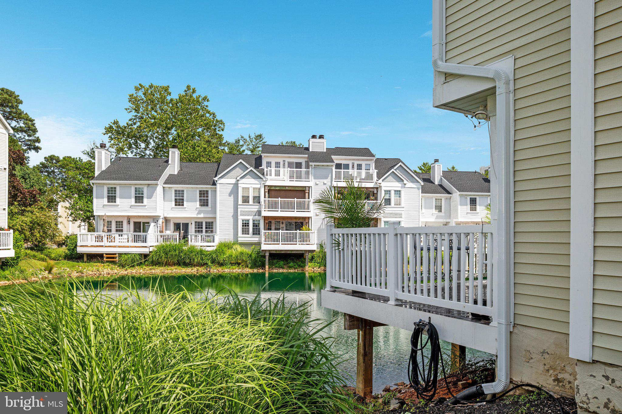 WATERS EDGE - Residential