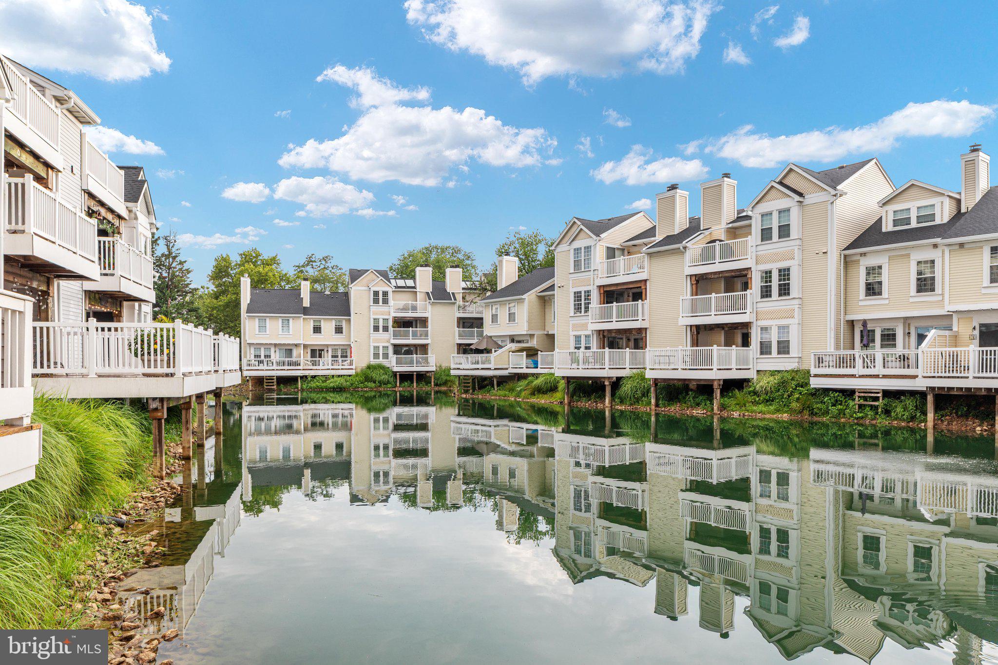 WATERS EDGE - Residential