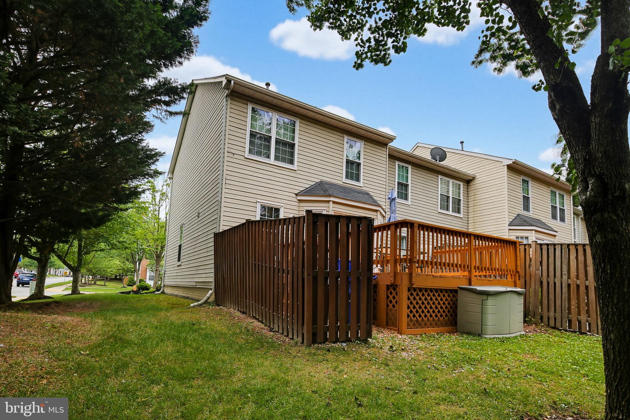 VILLAGE OF LONG REACH - Residential