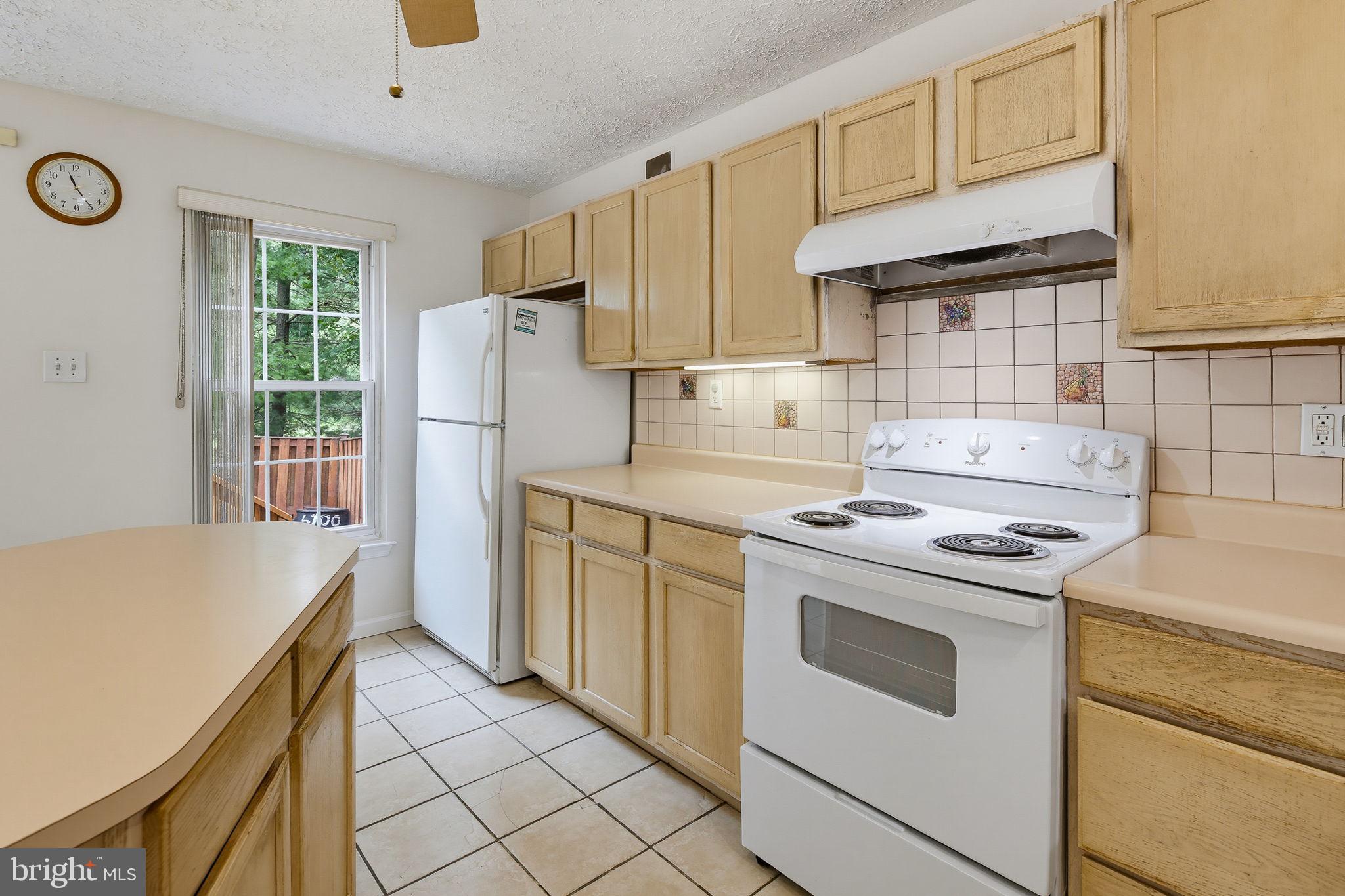 VILLAGE OF LONG REACH - Residential