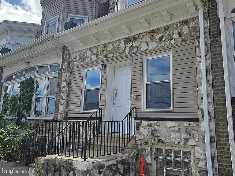 WEST PHILADELPHIA - Residential