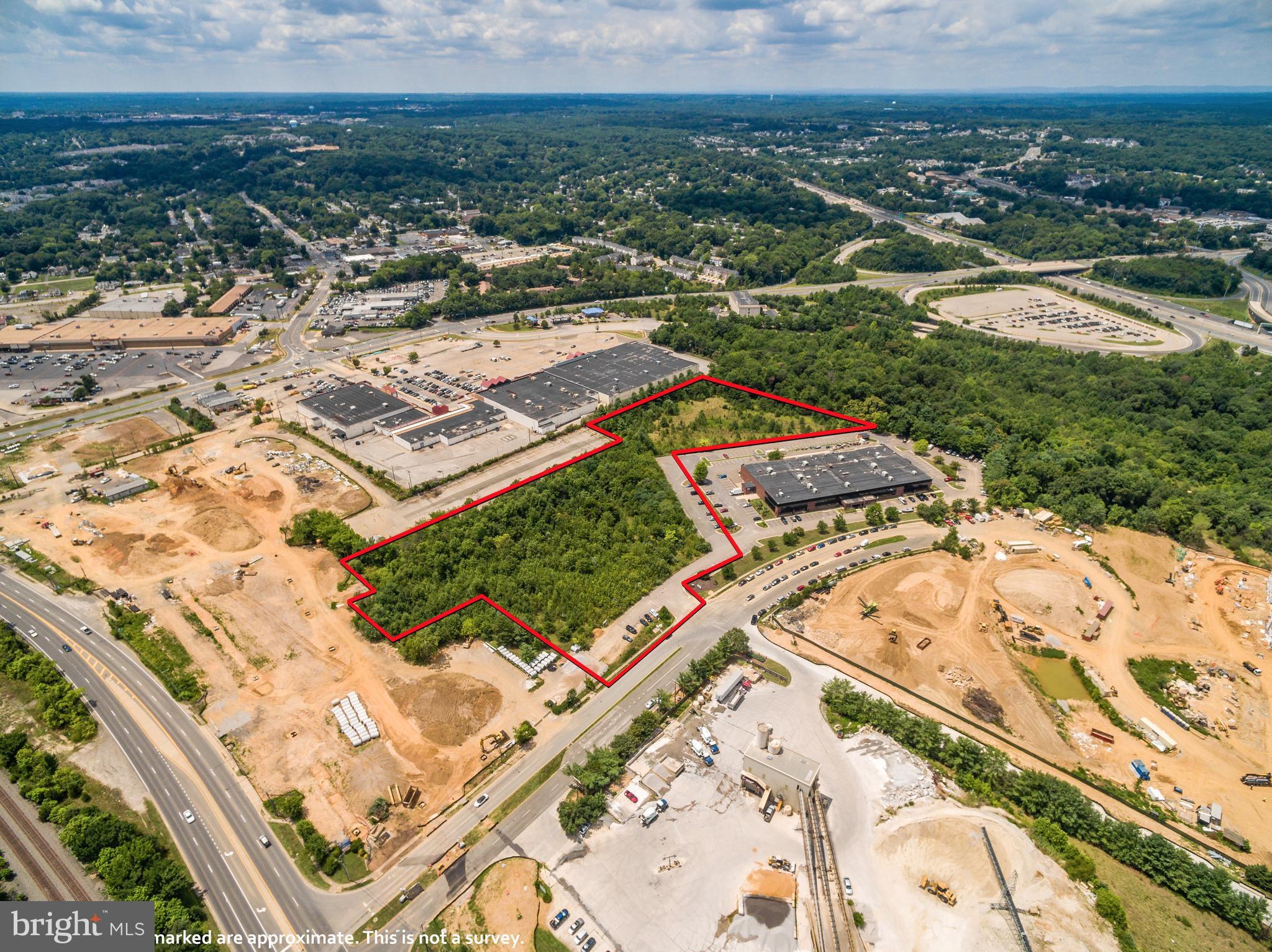 Commercial development land located in fast growing North Woodbridge.  7.40 AC, zoned B-1.  Exceptionally well located near I-95, Rt 1 & Rt 123. Brand new luxury apts being built across the street and VDOT is expanding Rt 1 by the property.  Property part of the North Woodbridge Small Area Plan, potential to get up-zoned to UMU. Outstanding commercial investment. Selling for Bankruptcy Trustee.