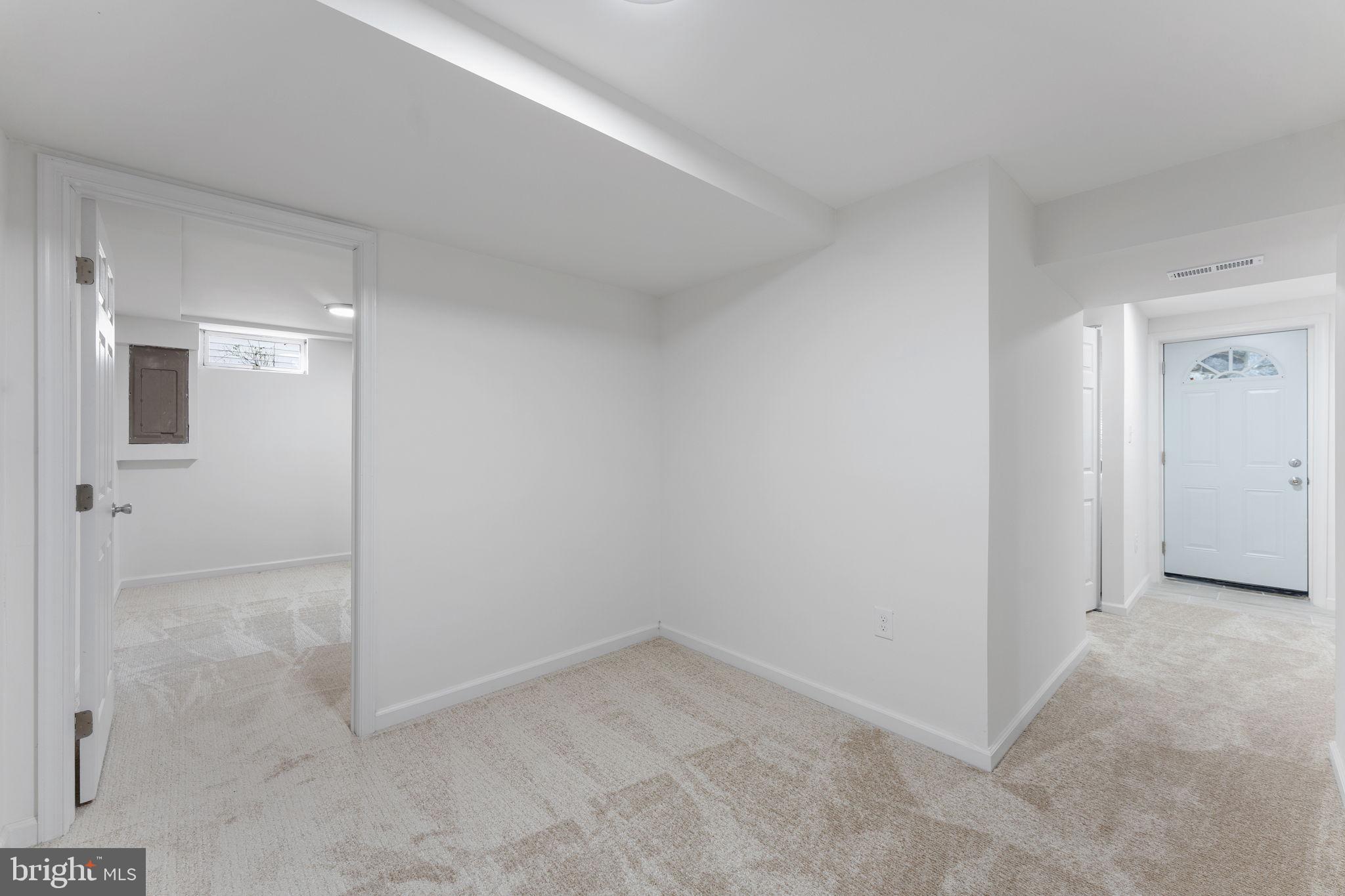 TANGLEWOOD - Residential