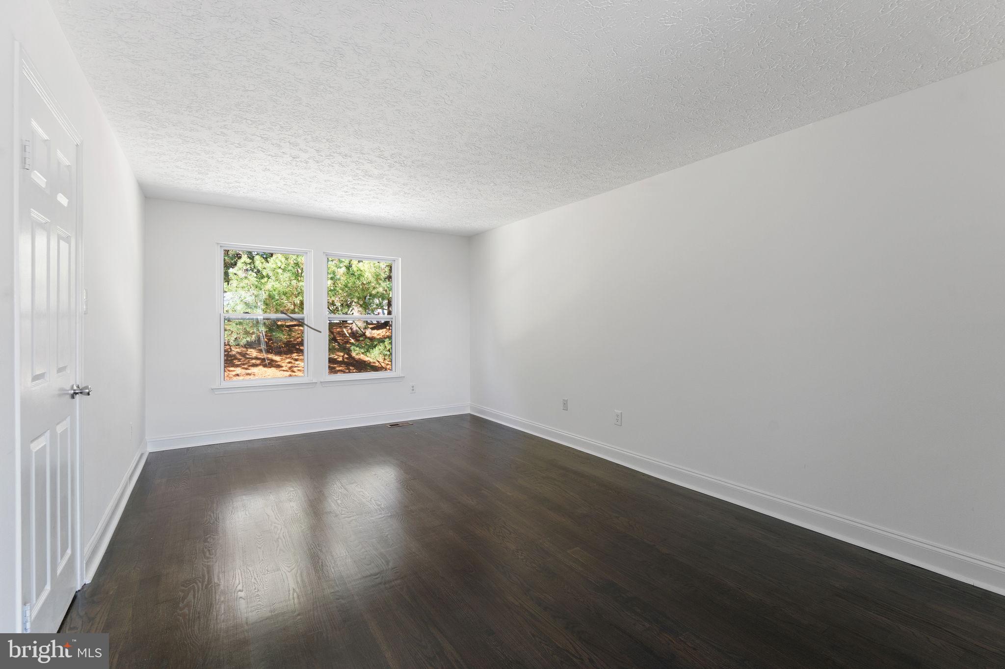 TANGLEWOOD - Residential