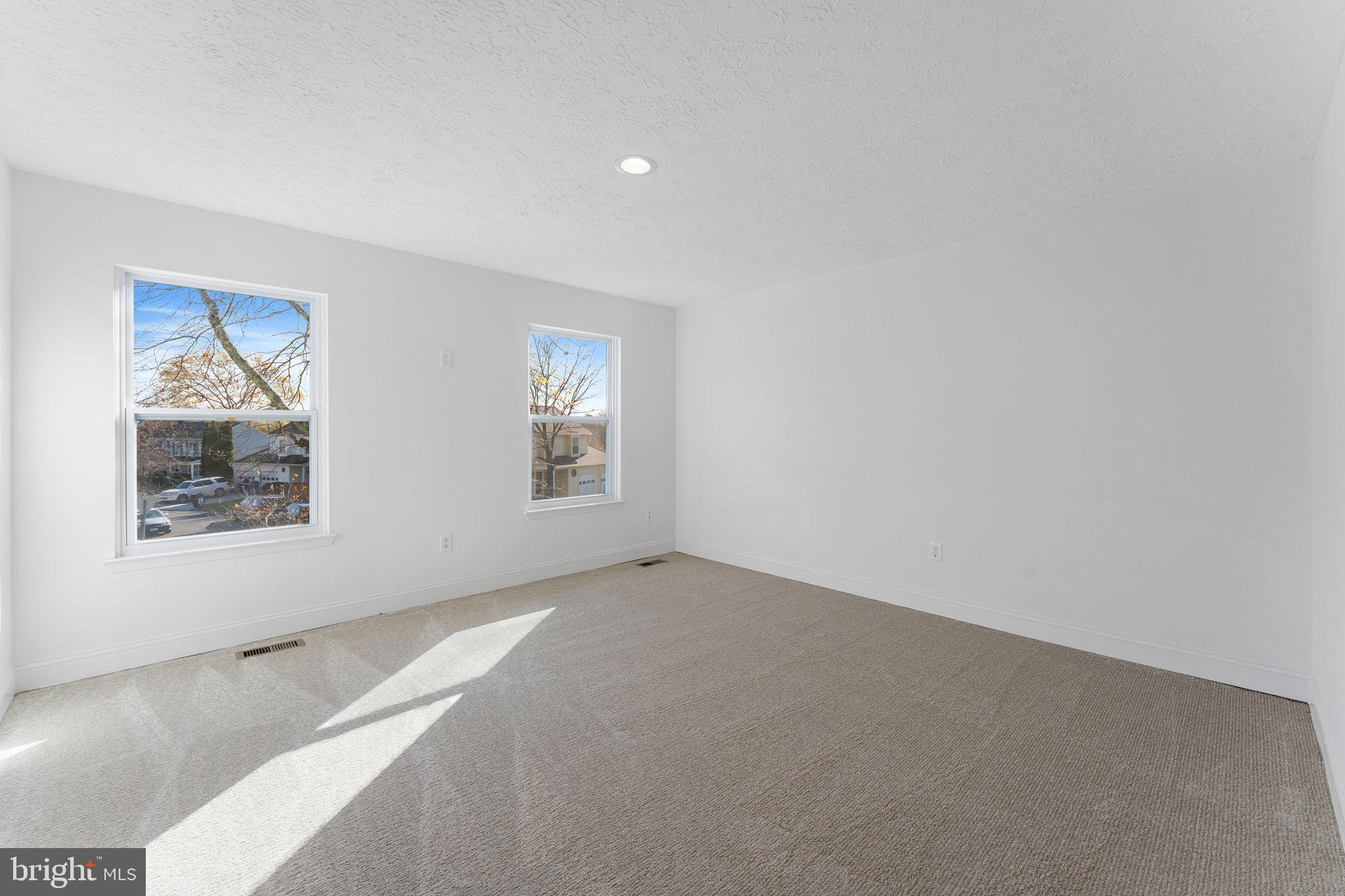 TANGLEWOOD - Residential