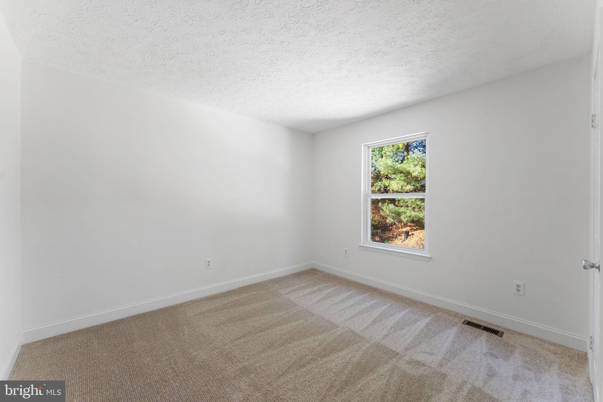 TANGLEWOOD - Residential