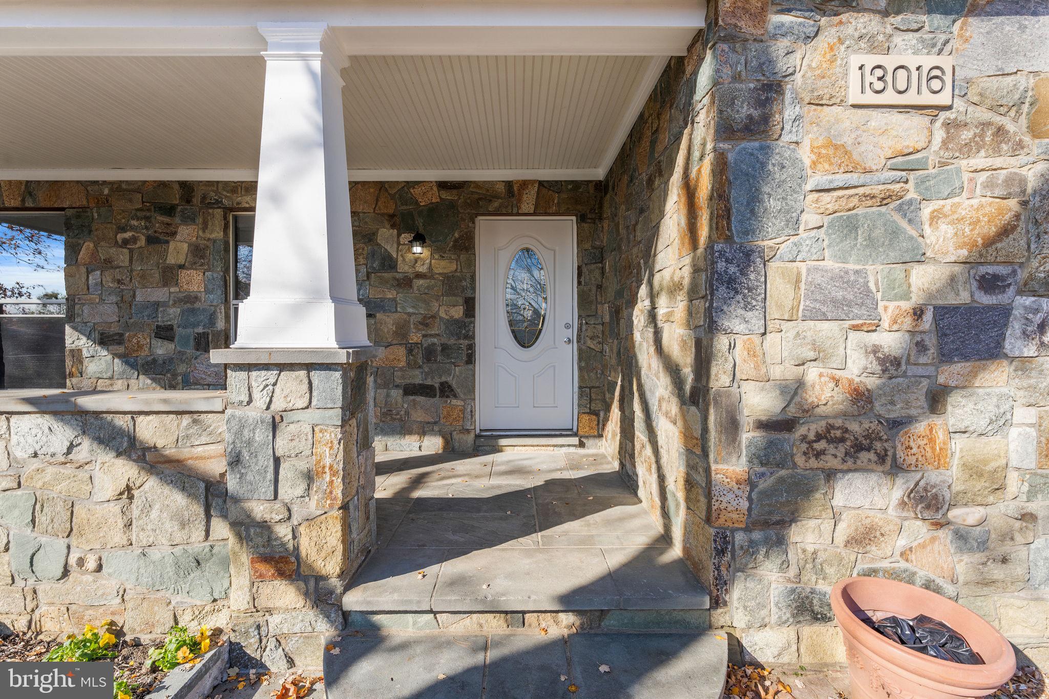 TANGLEWOOD - Residential