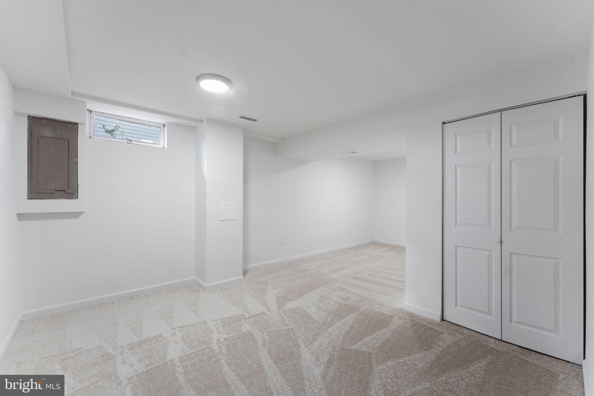 TANGLEWOOD - Residential