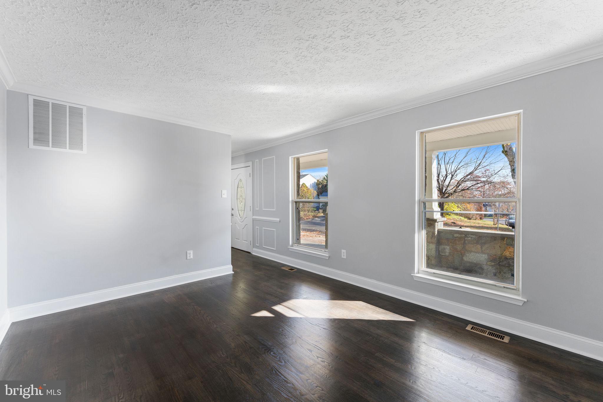 TANGLEWOOD - Residential
