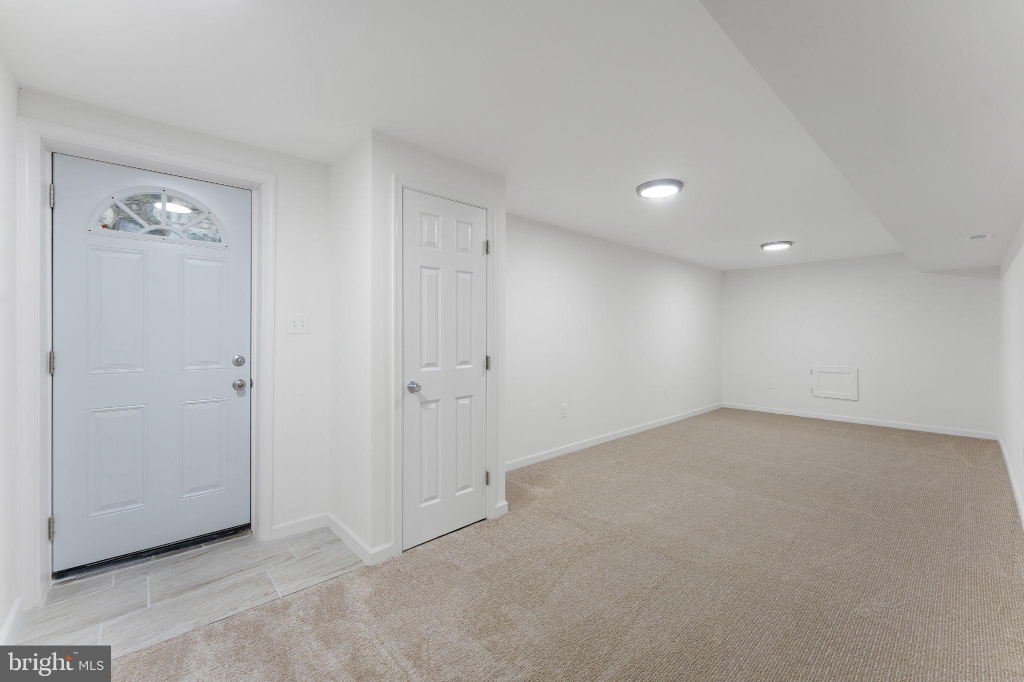TANGLEWOOD - Residential