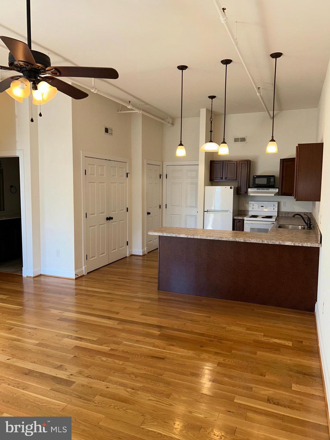 WINCHESTER HISTORIC DISTRICT - Residential Lease