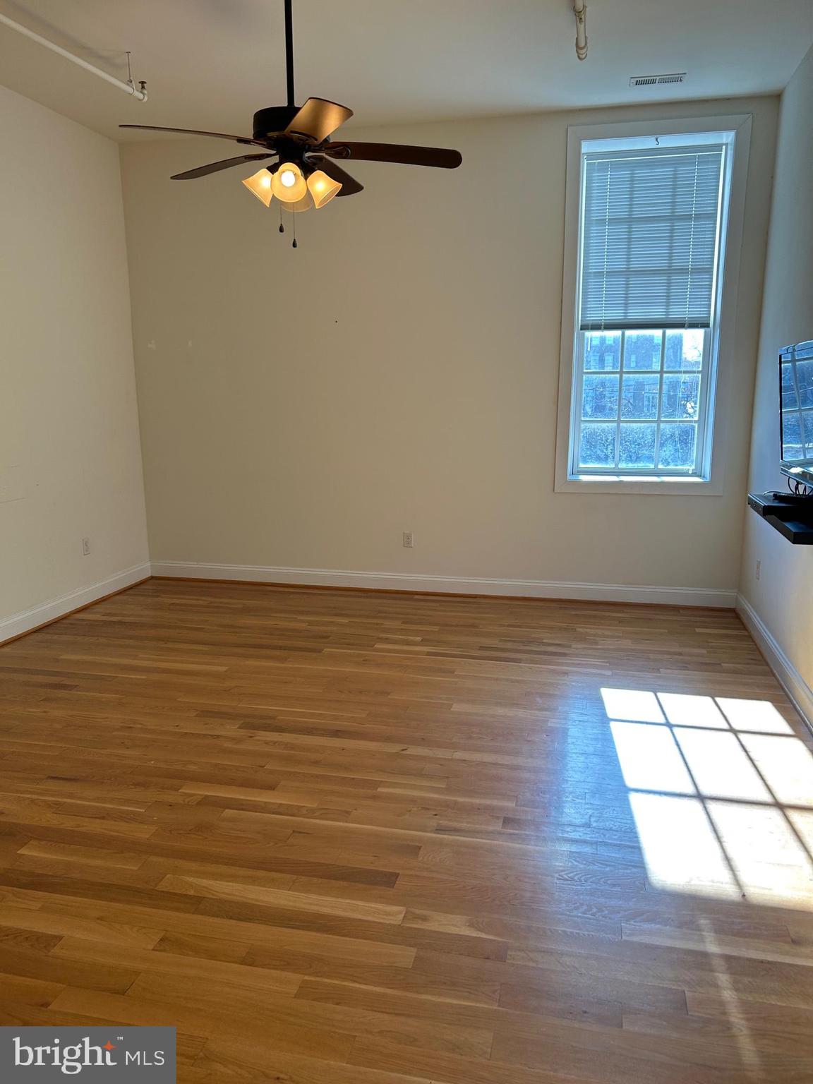 WINCHESTER HISTORIC DISTRICT - Residential Lease