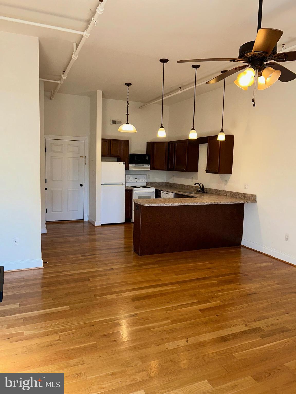 WINCHESTER HISTORIC DISTRICT - Residential Lease