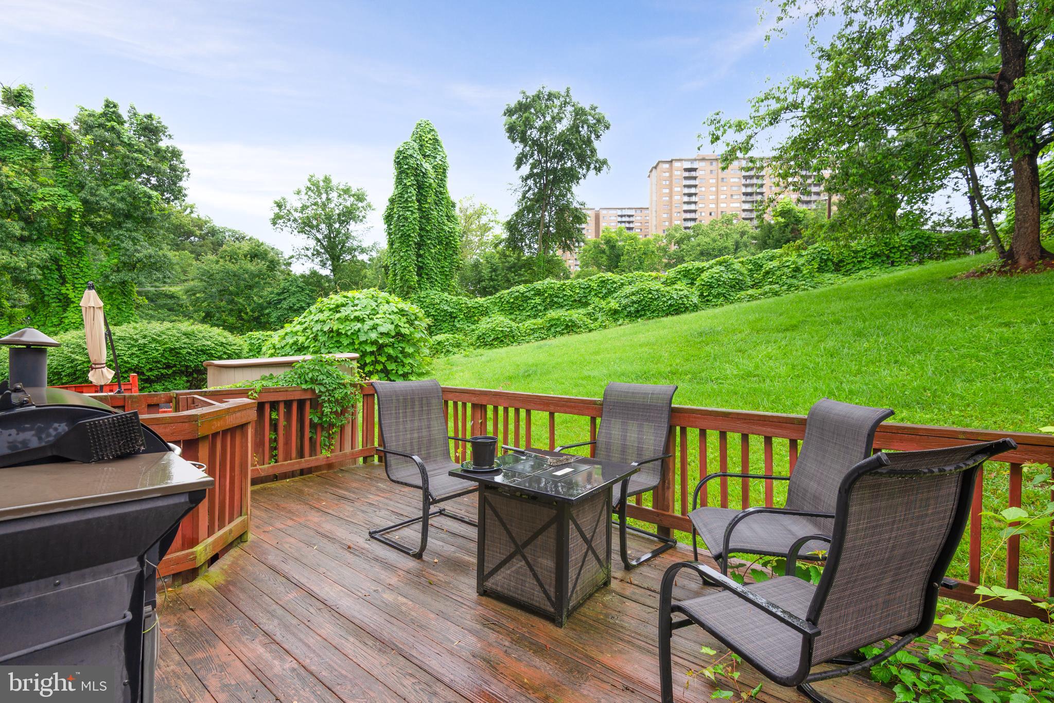 TERRACES OF ADELPHI - Residential