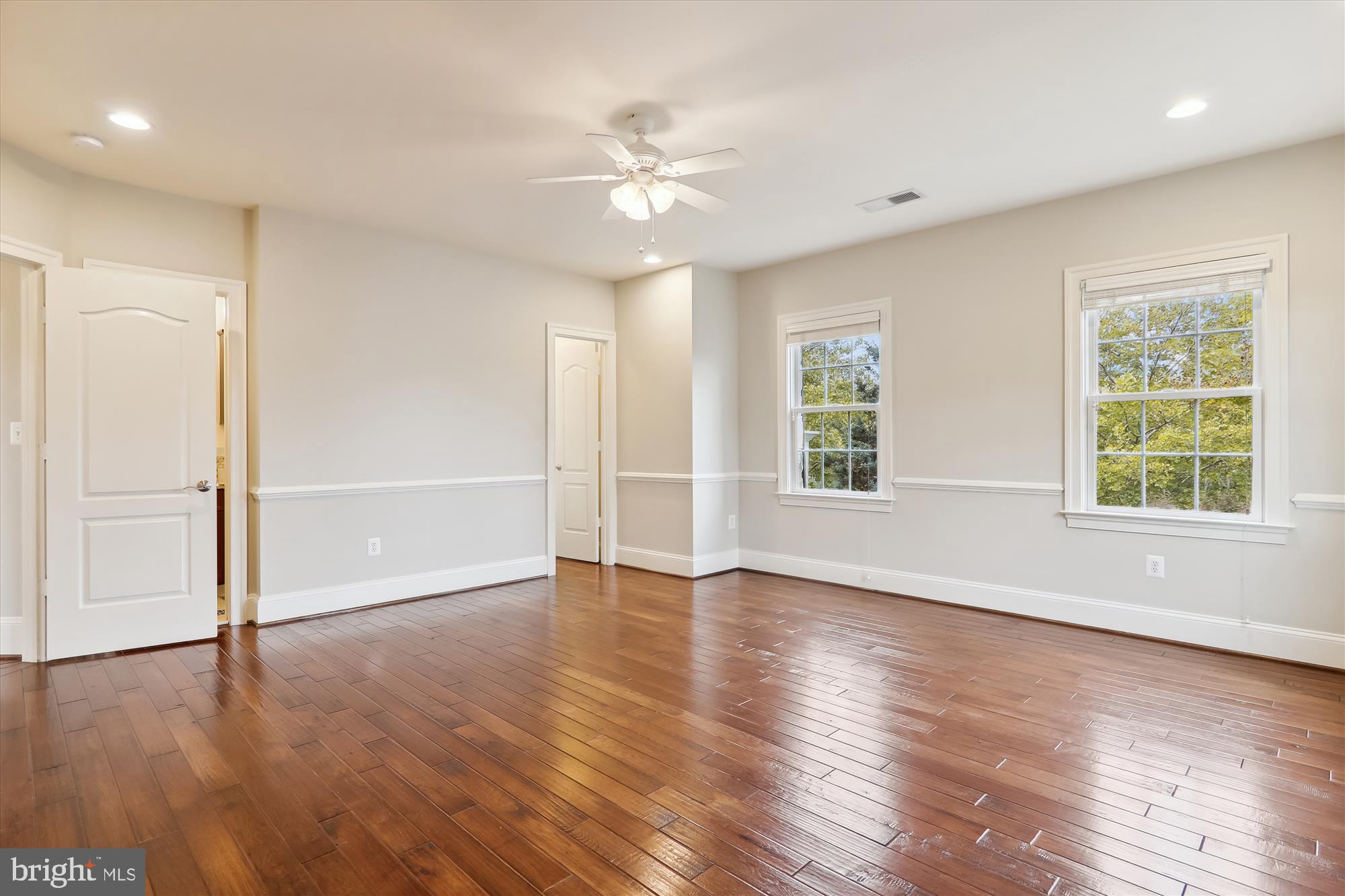 OAK GROVE - Residential