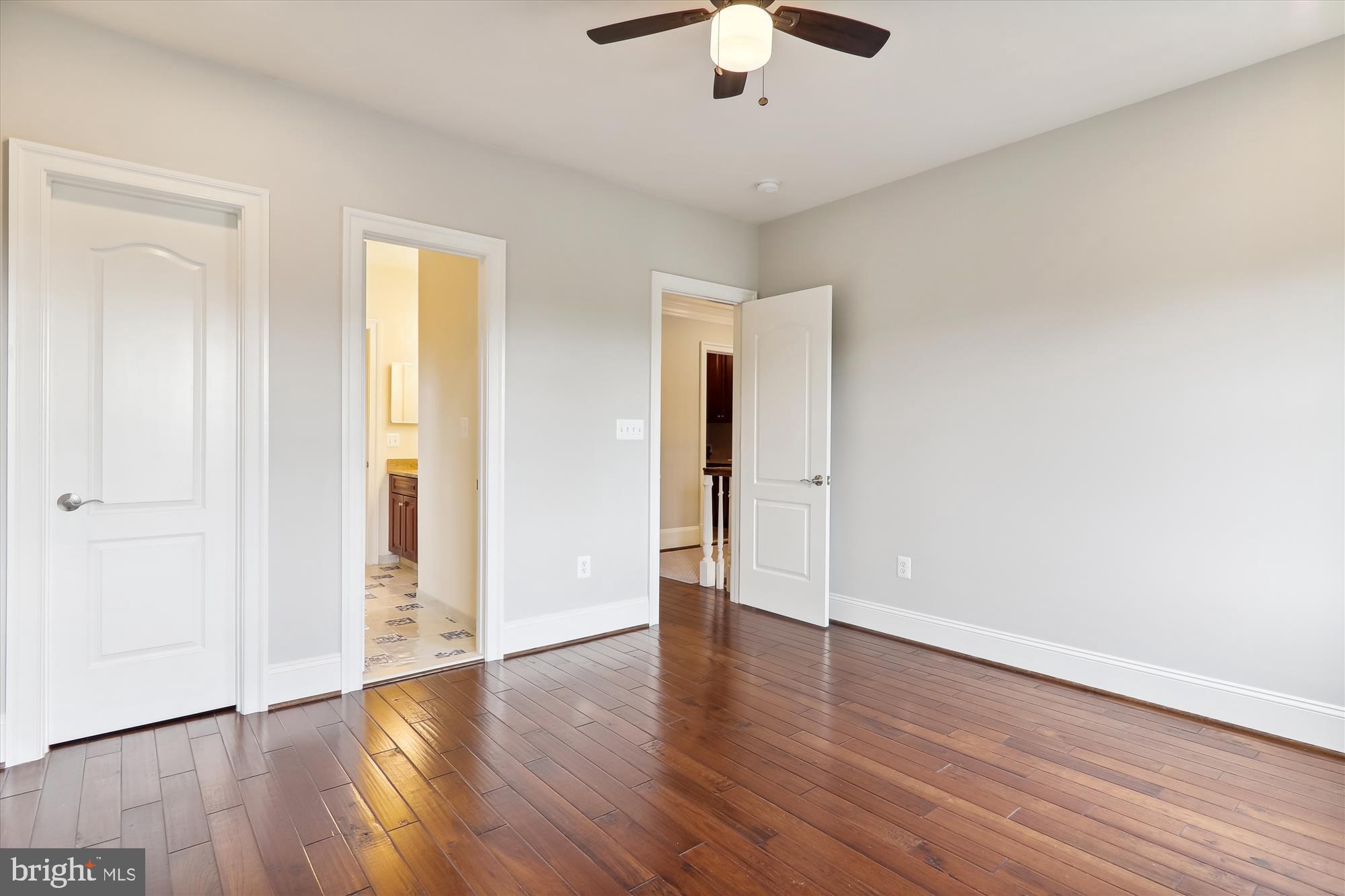 OAK GROVE - Residential