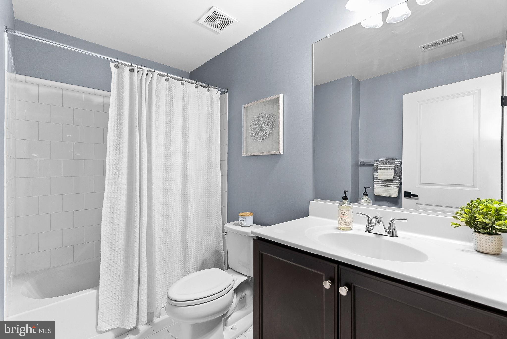 CAYDEN RIDGE - Residential
