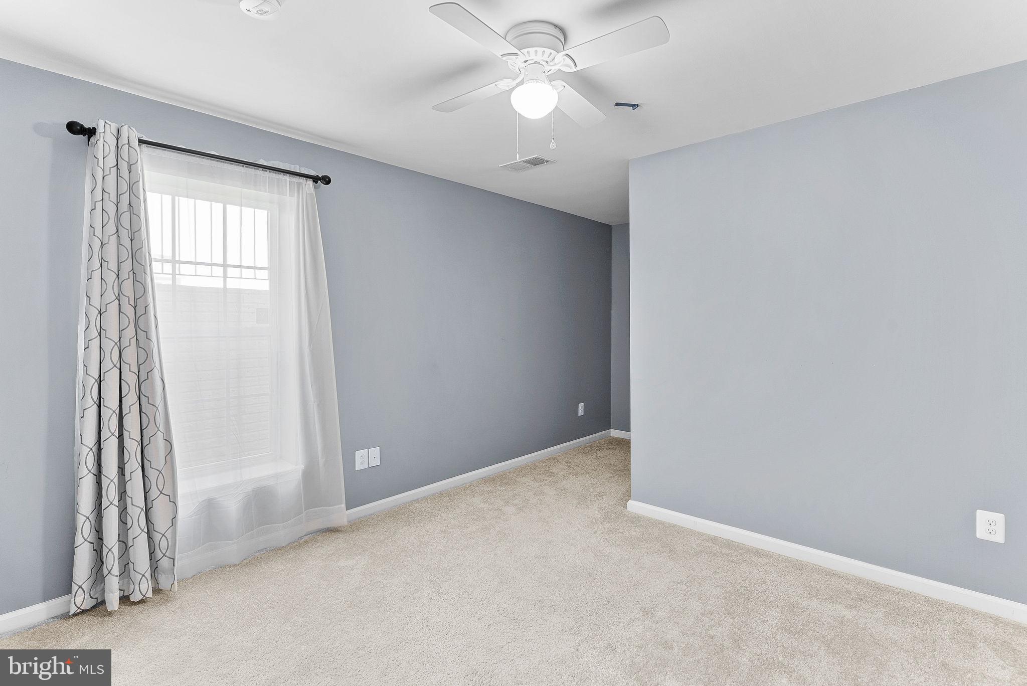 CAYDEN RIDGE - Residential