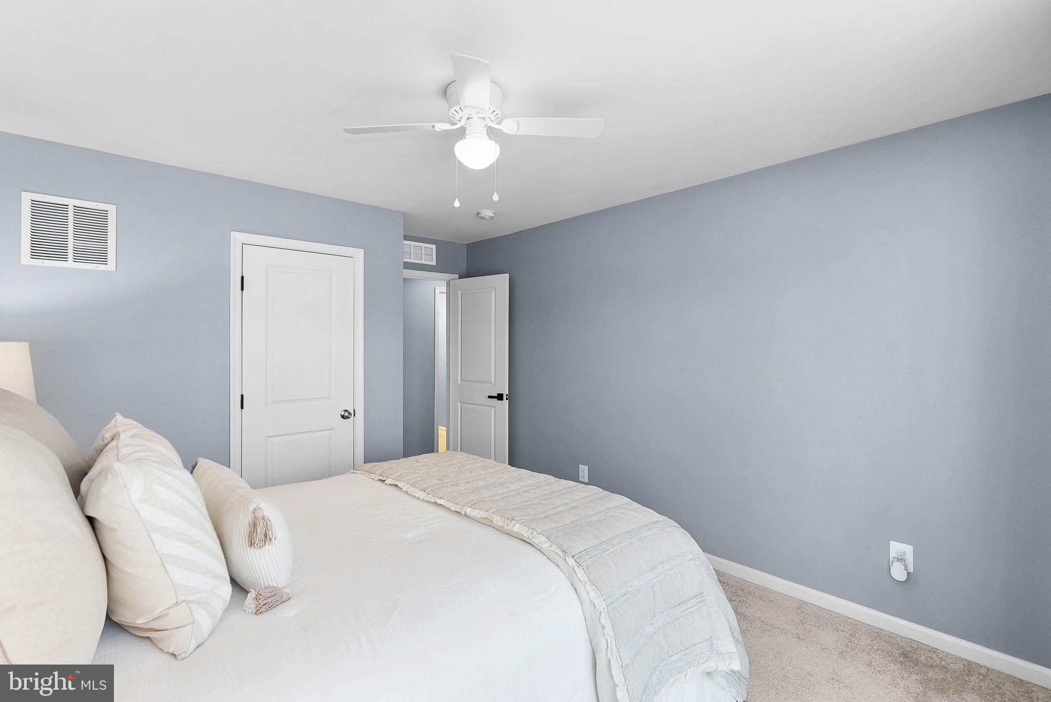 CAYDEN RIDGE - Residential