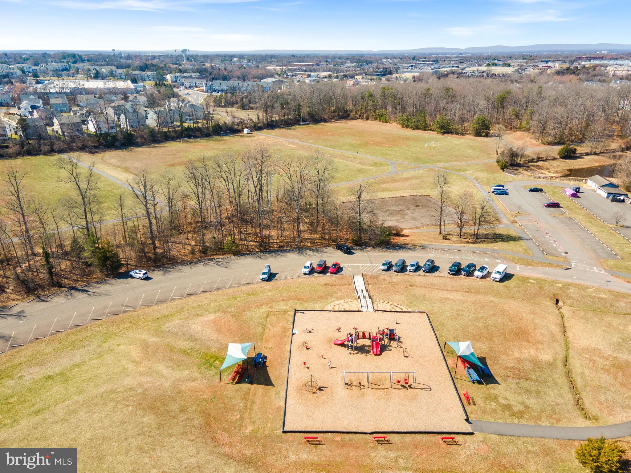 CAYDEN RIDGE - Residential
