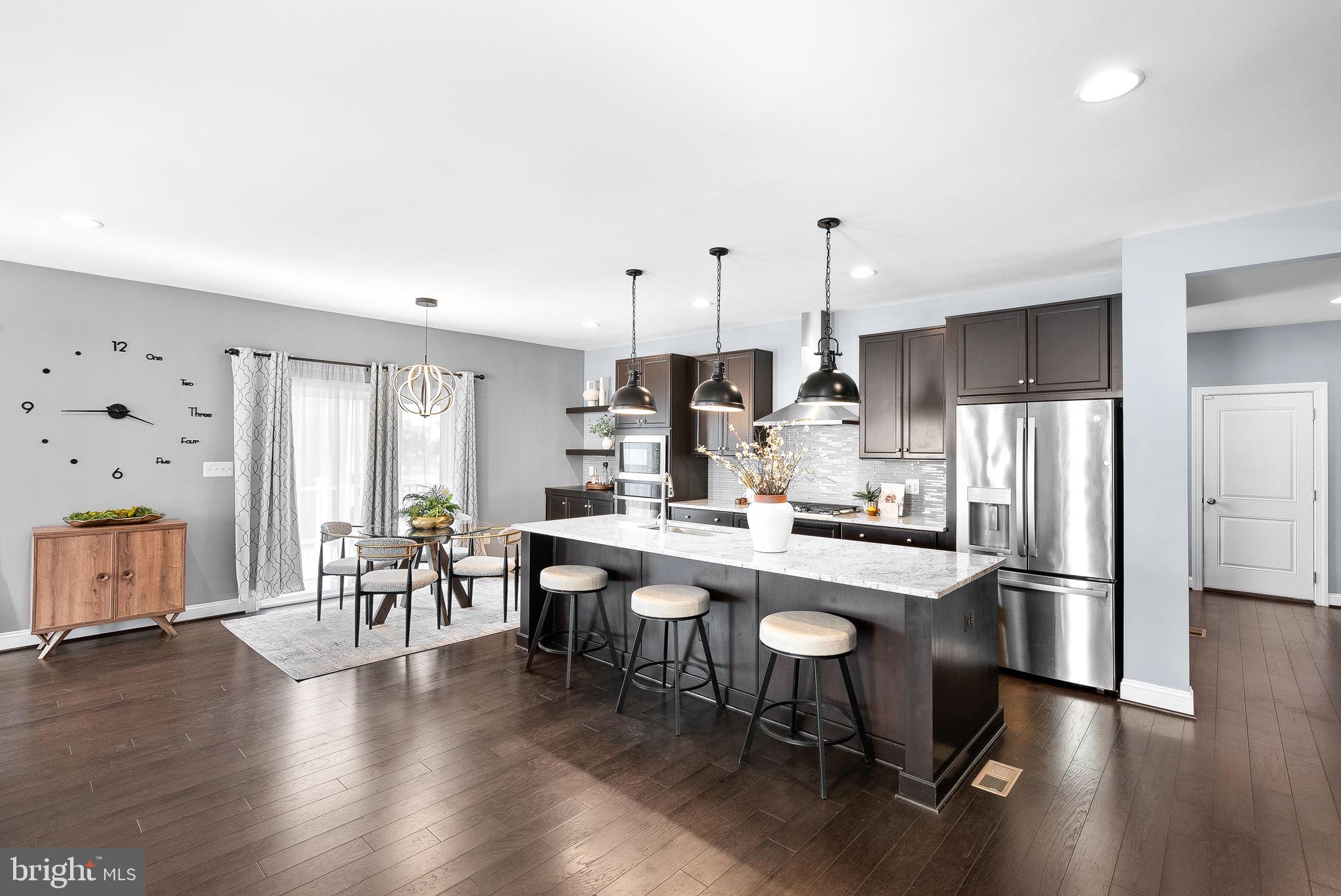 CAYDEN RIDGE - Residential