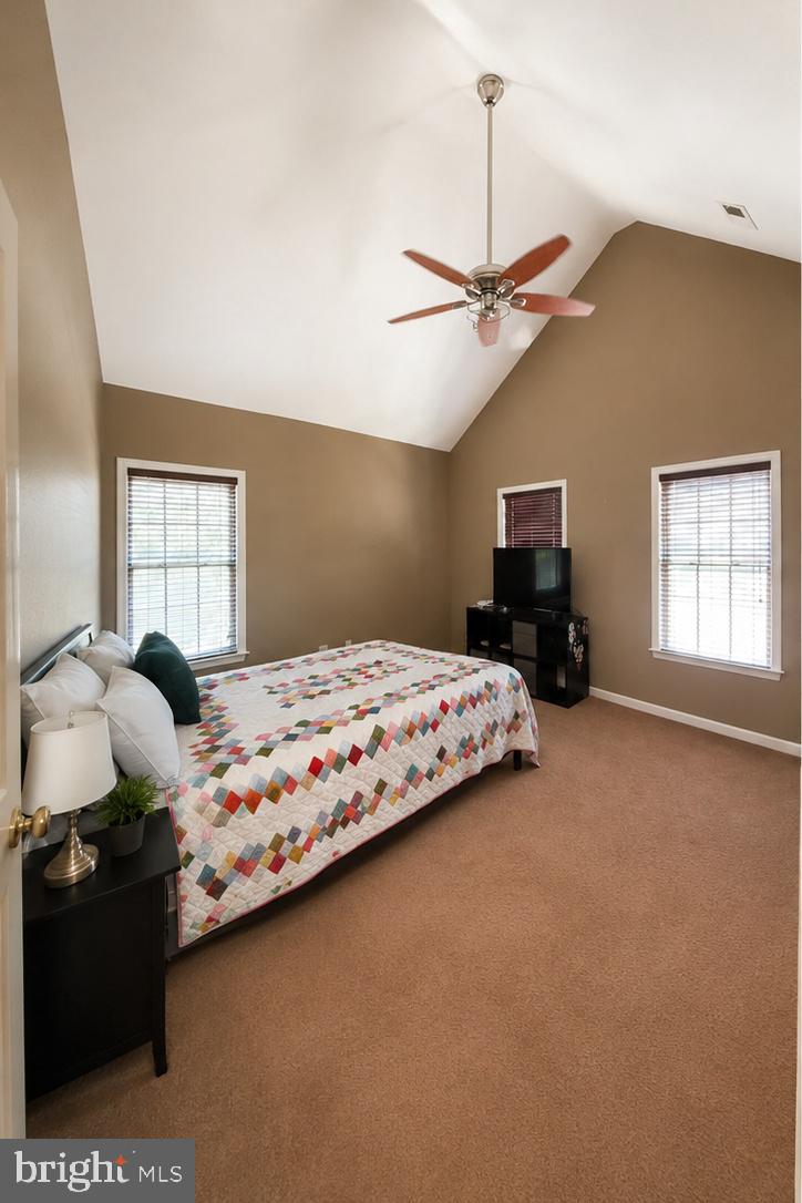 LANSDOWNE - Residential
