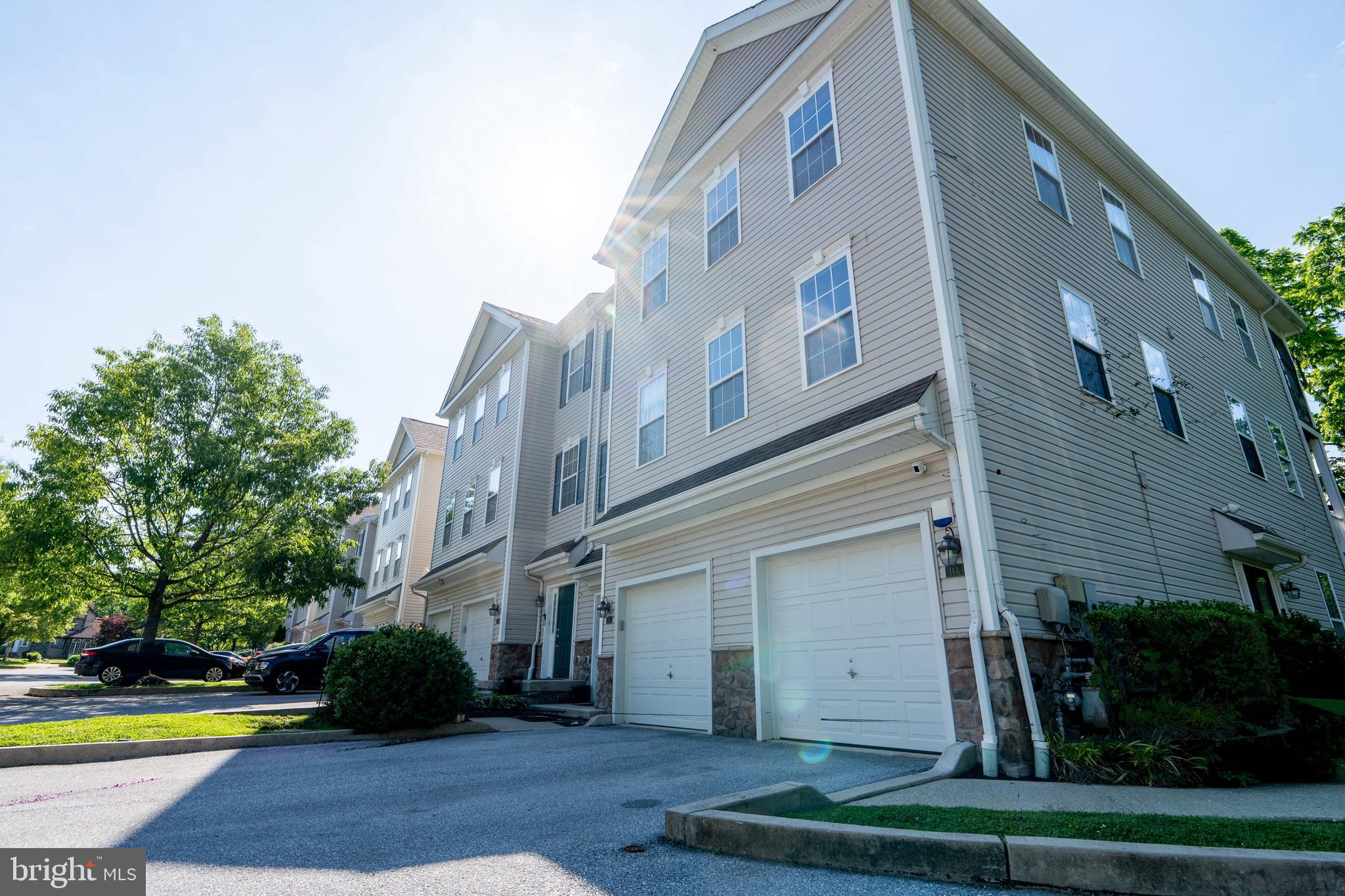 LANSDOWNE - Residential