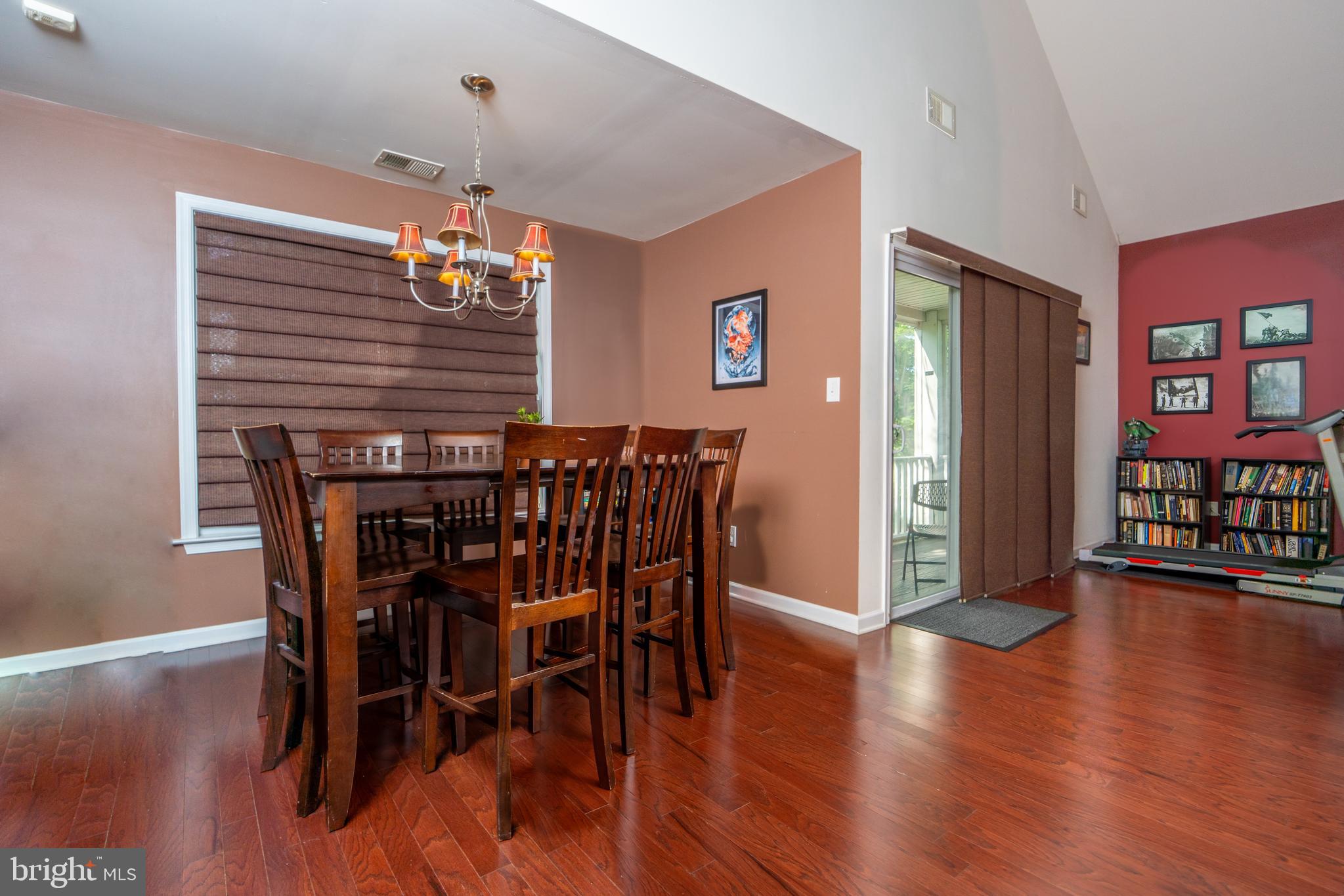 LANSDOWNE - Residential