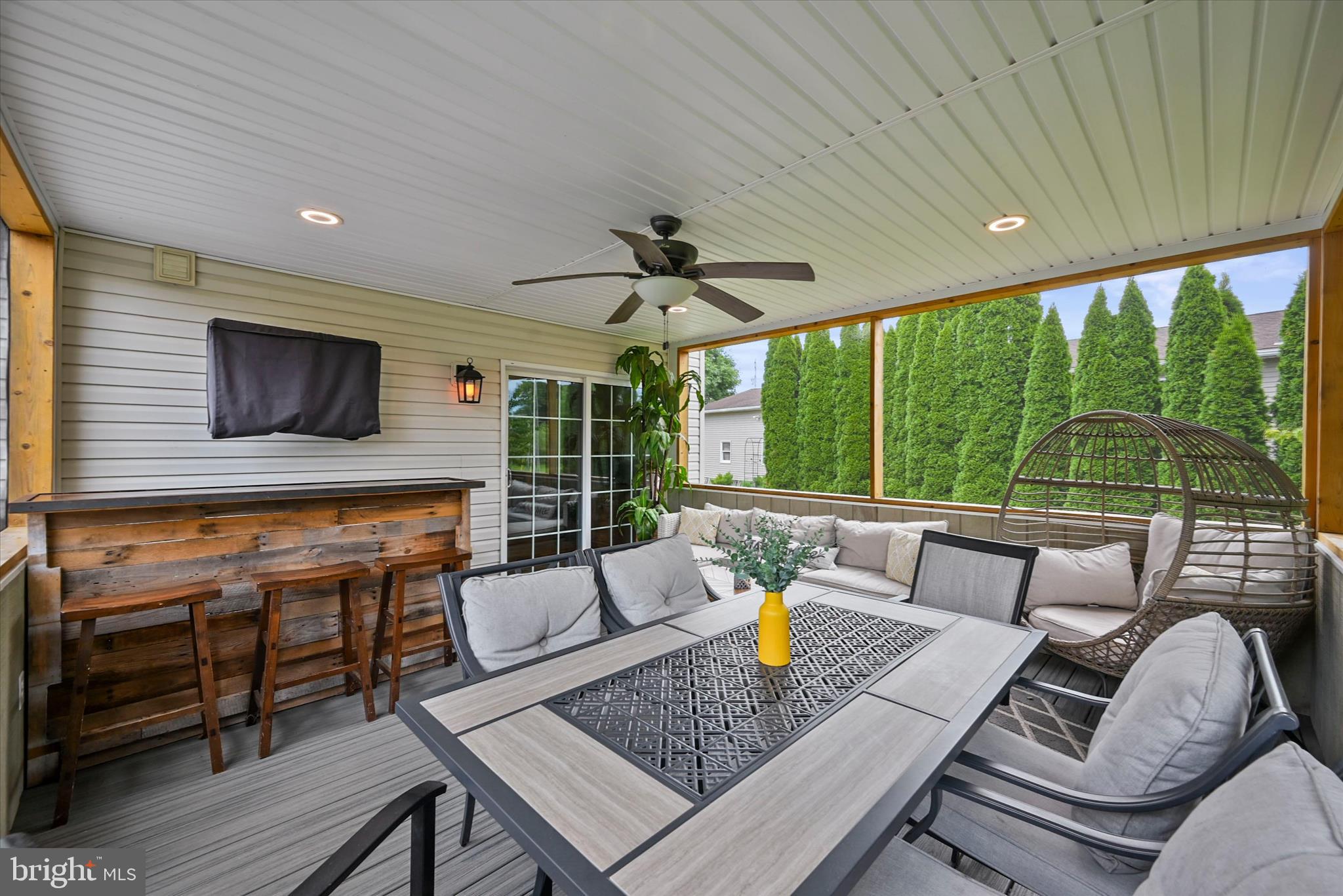 LAKE MEADE - Residential