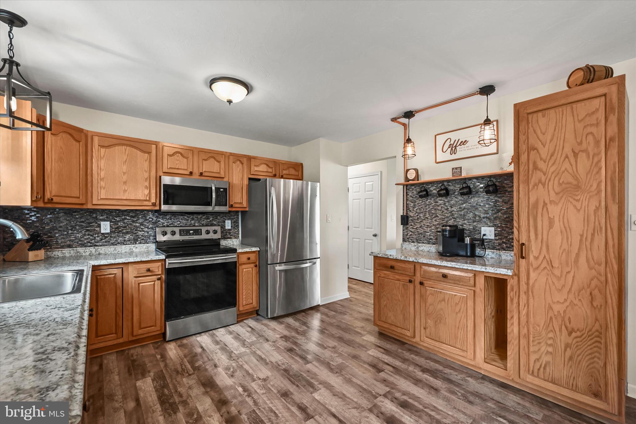 LAKE MEADE - Residential
