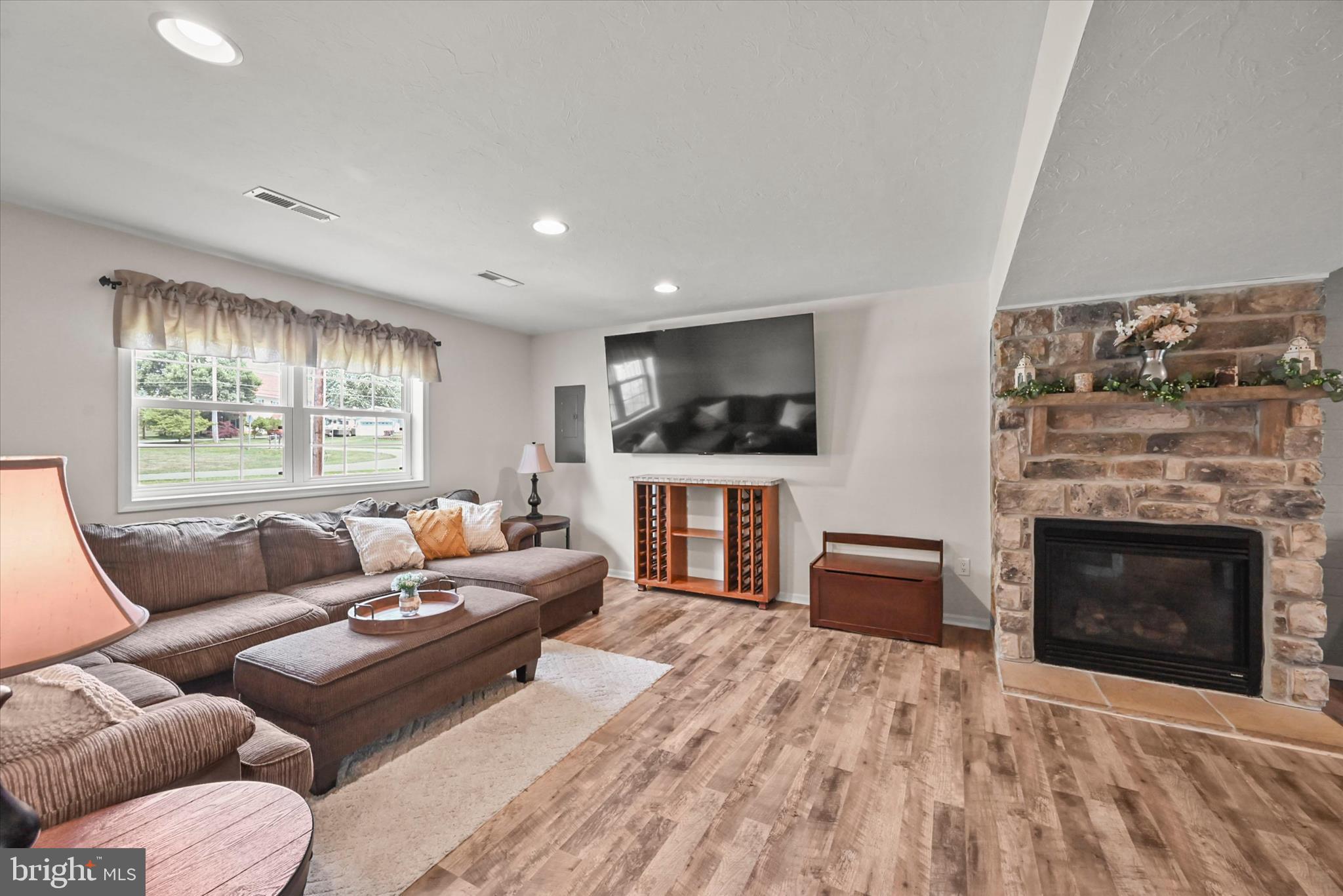 LAKE MEADE - Residential