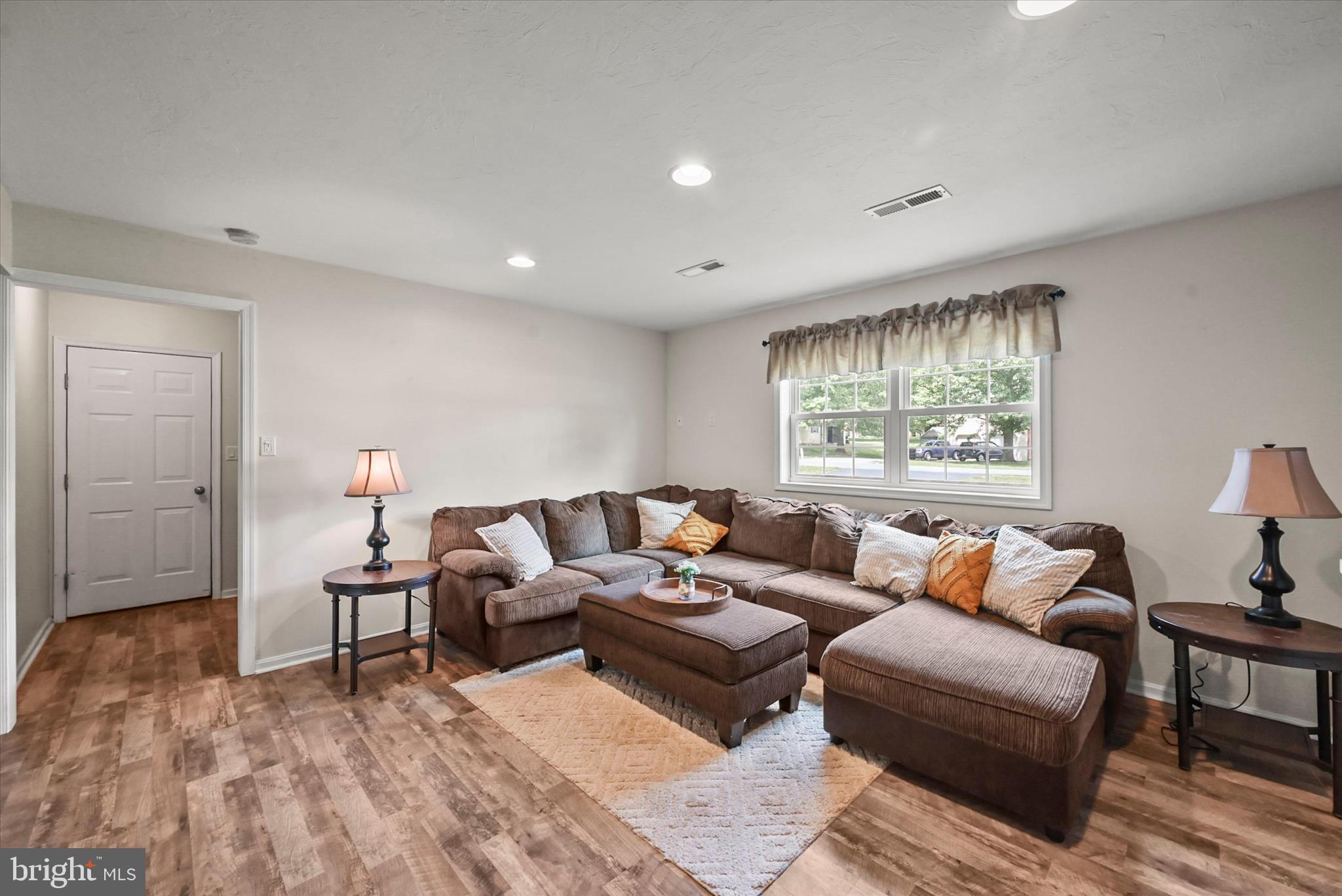 LAKE MEADE - Residential