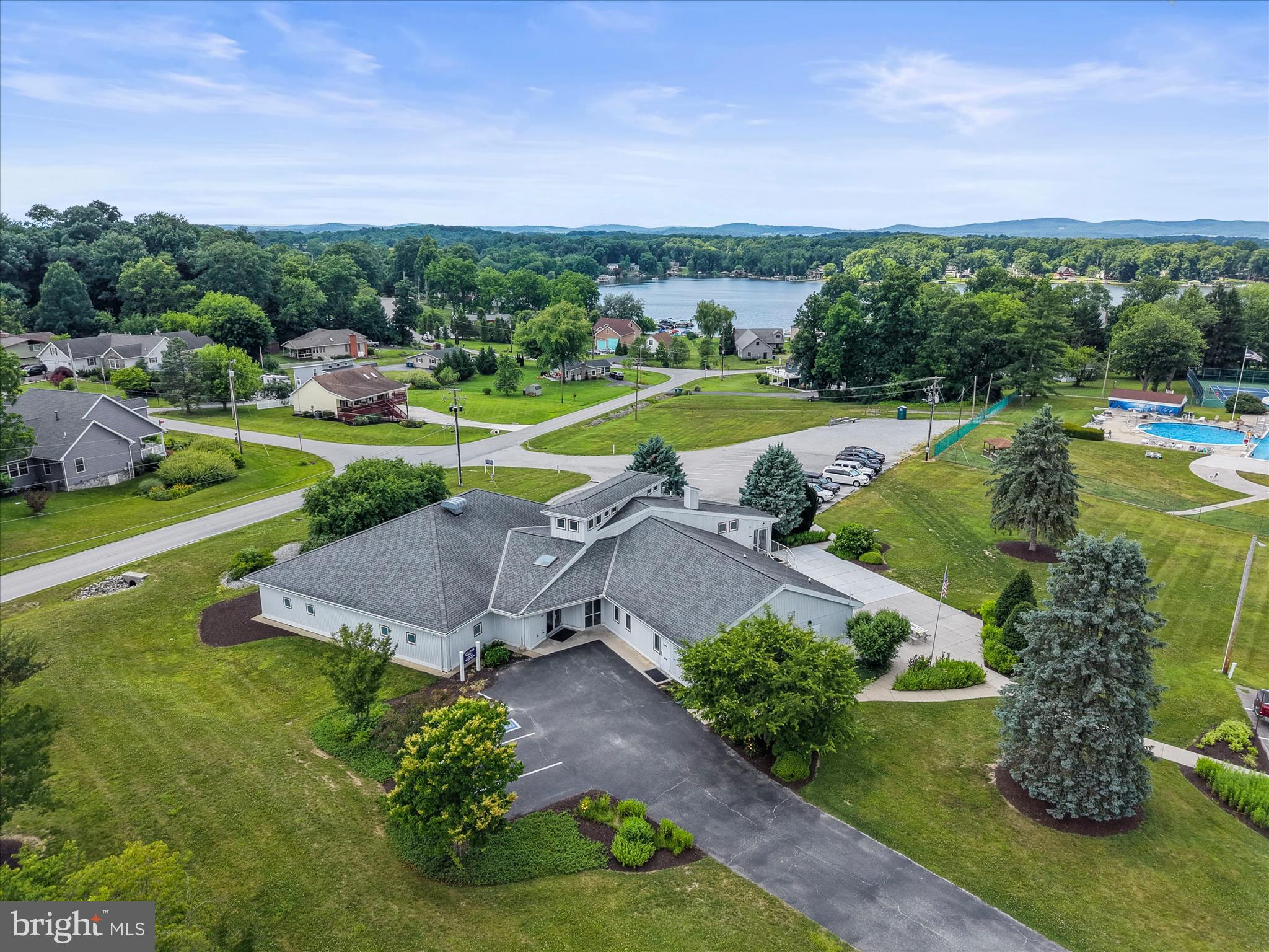 LAKE MEADE - Residential