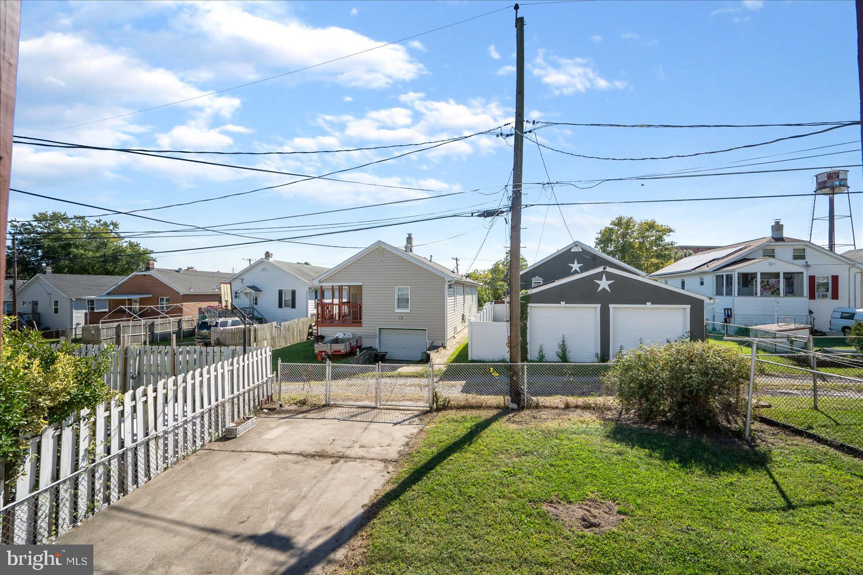 LORRAINE PARK - Residential