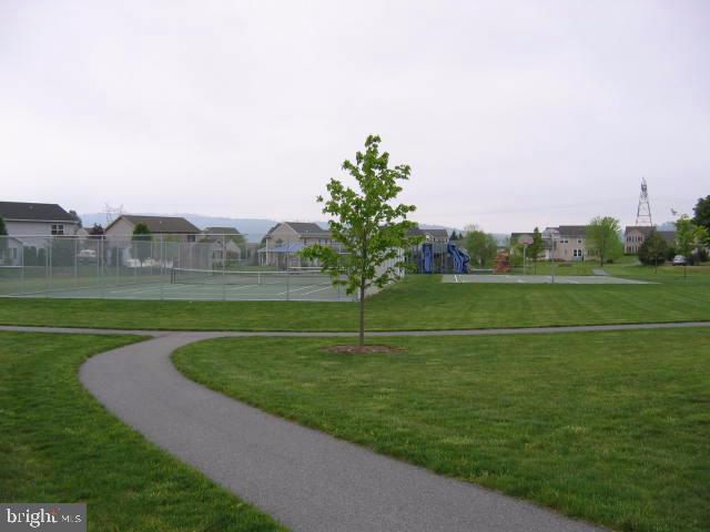 BRIDLE PATH - Residential