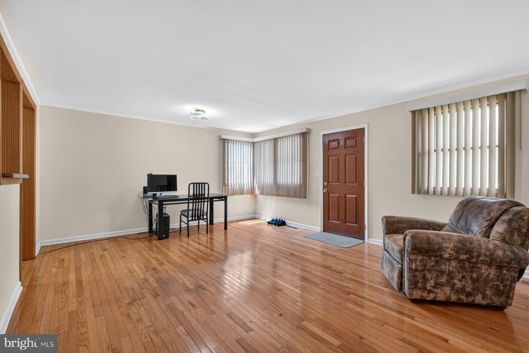 TOLLGATE - Residential