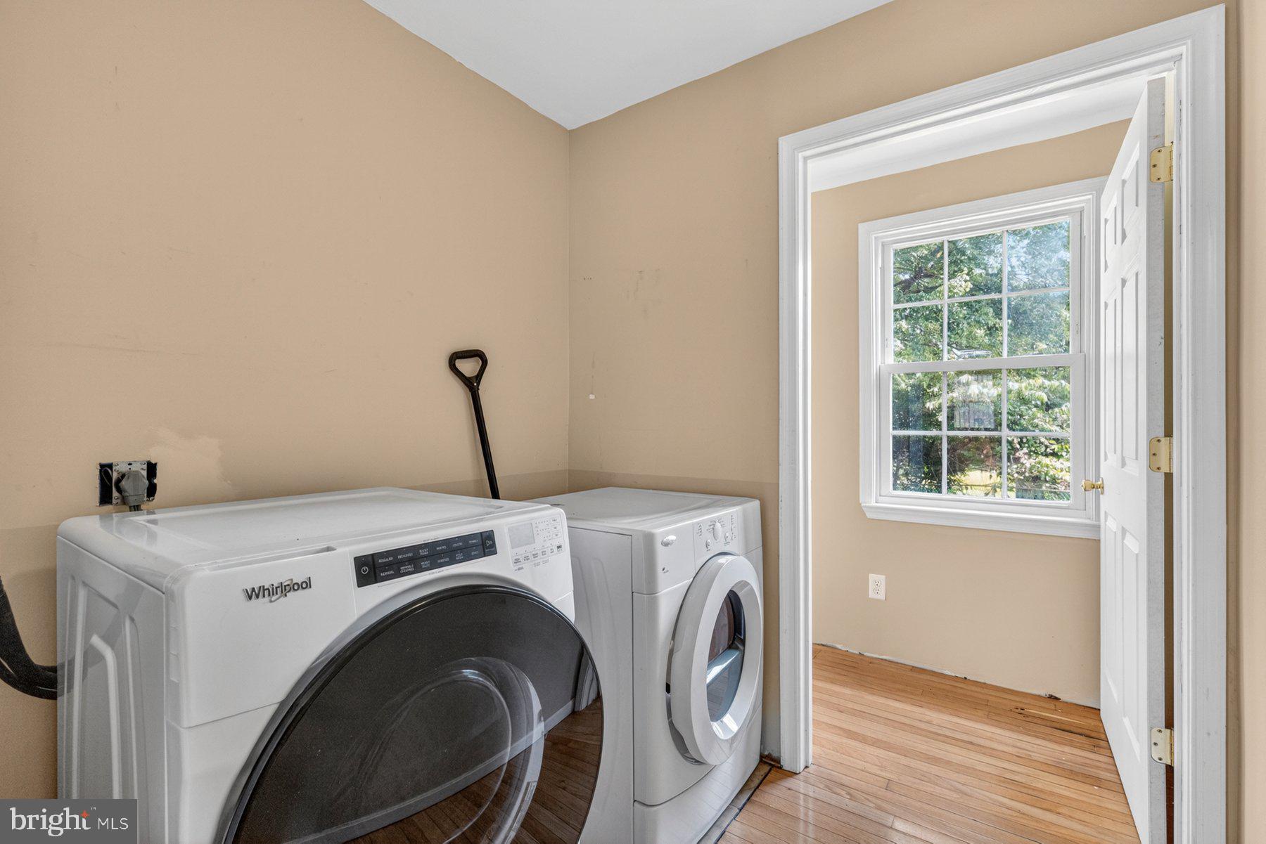 TOLLGATE - Residential