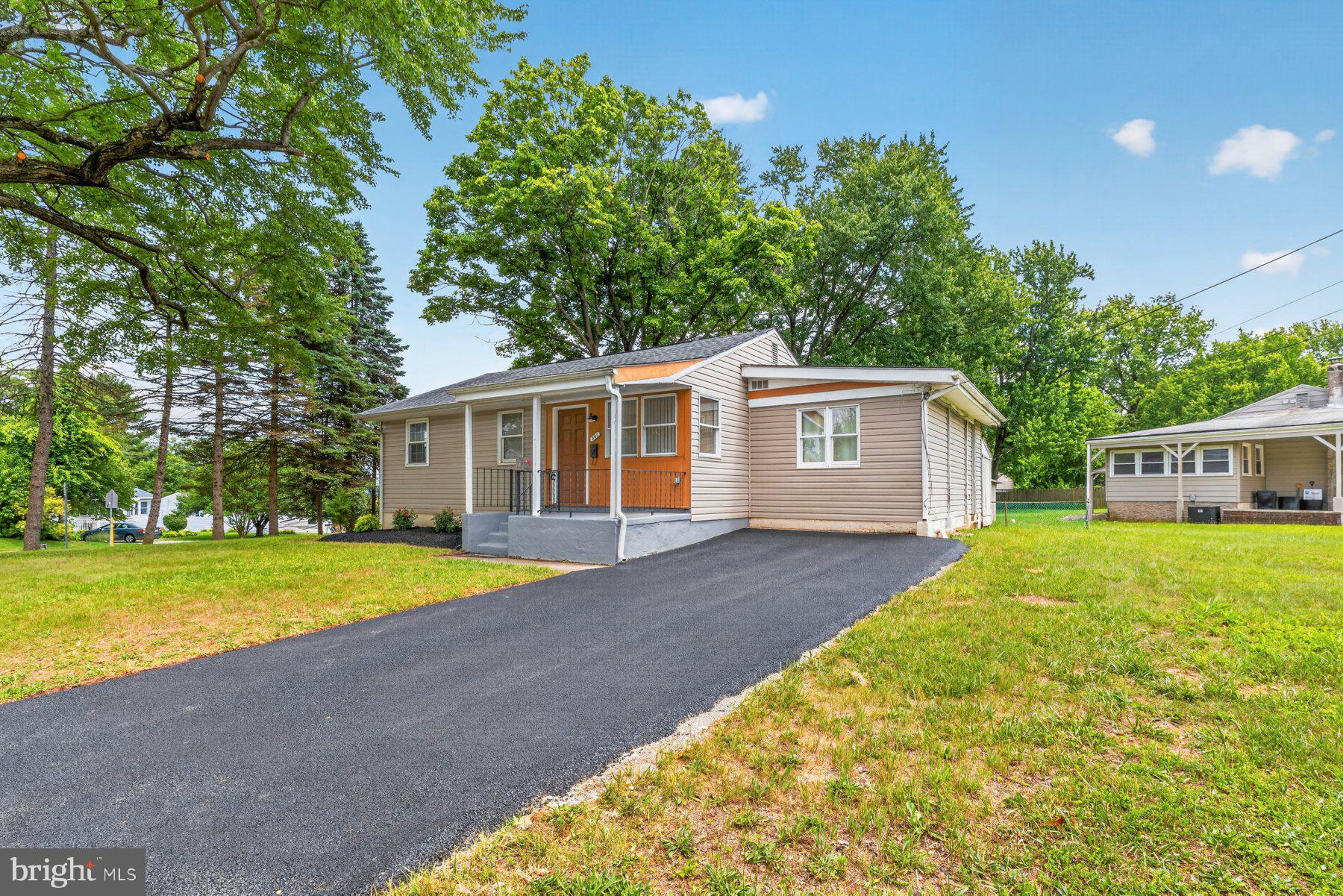 TOLLGATE - Residential