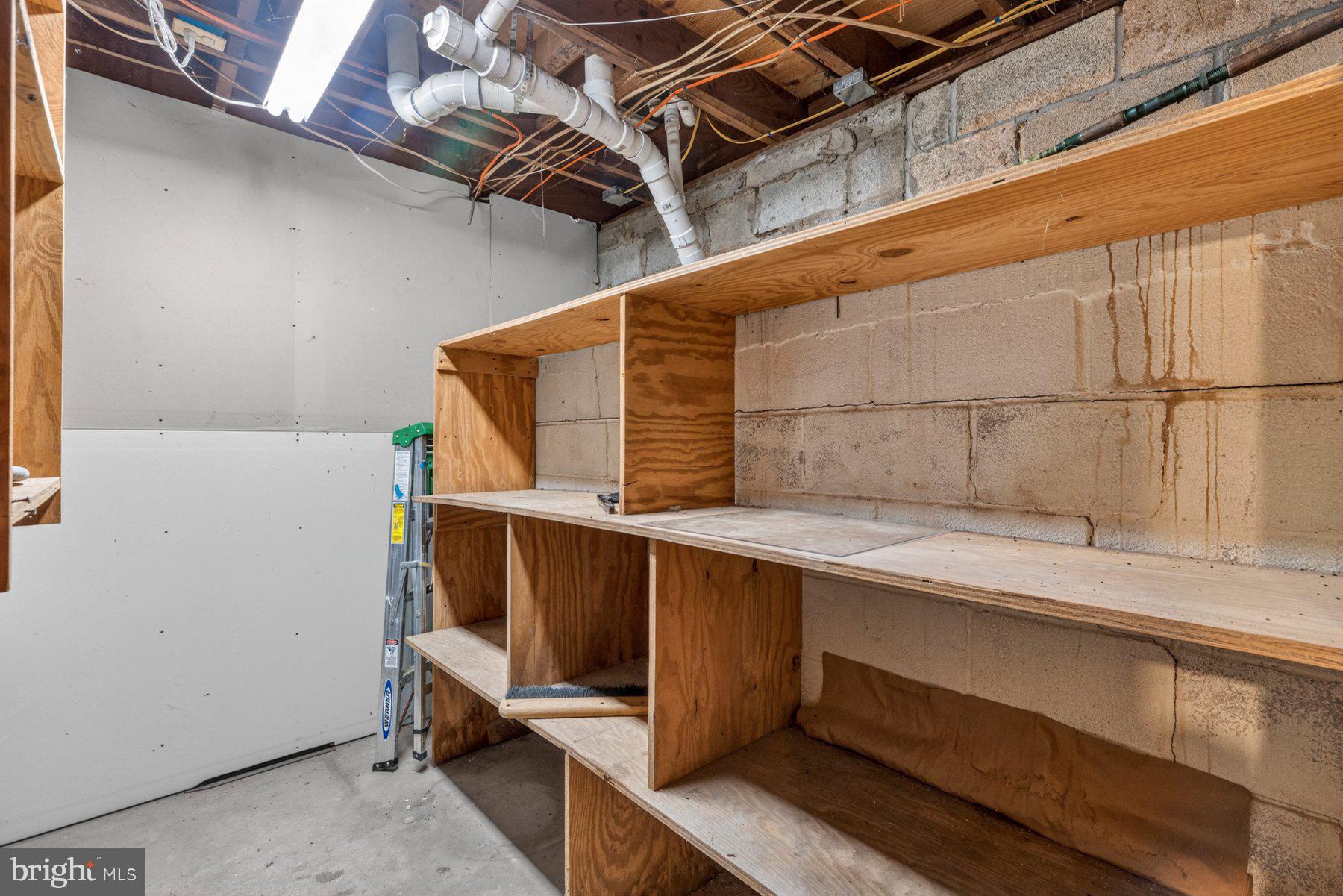 TOLLGATE - Residential