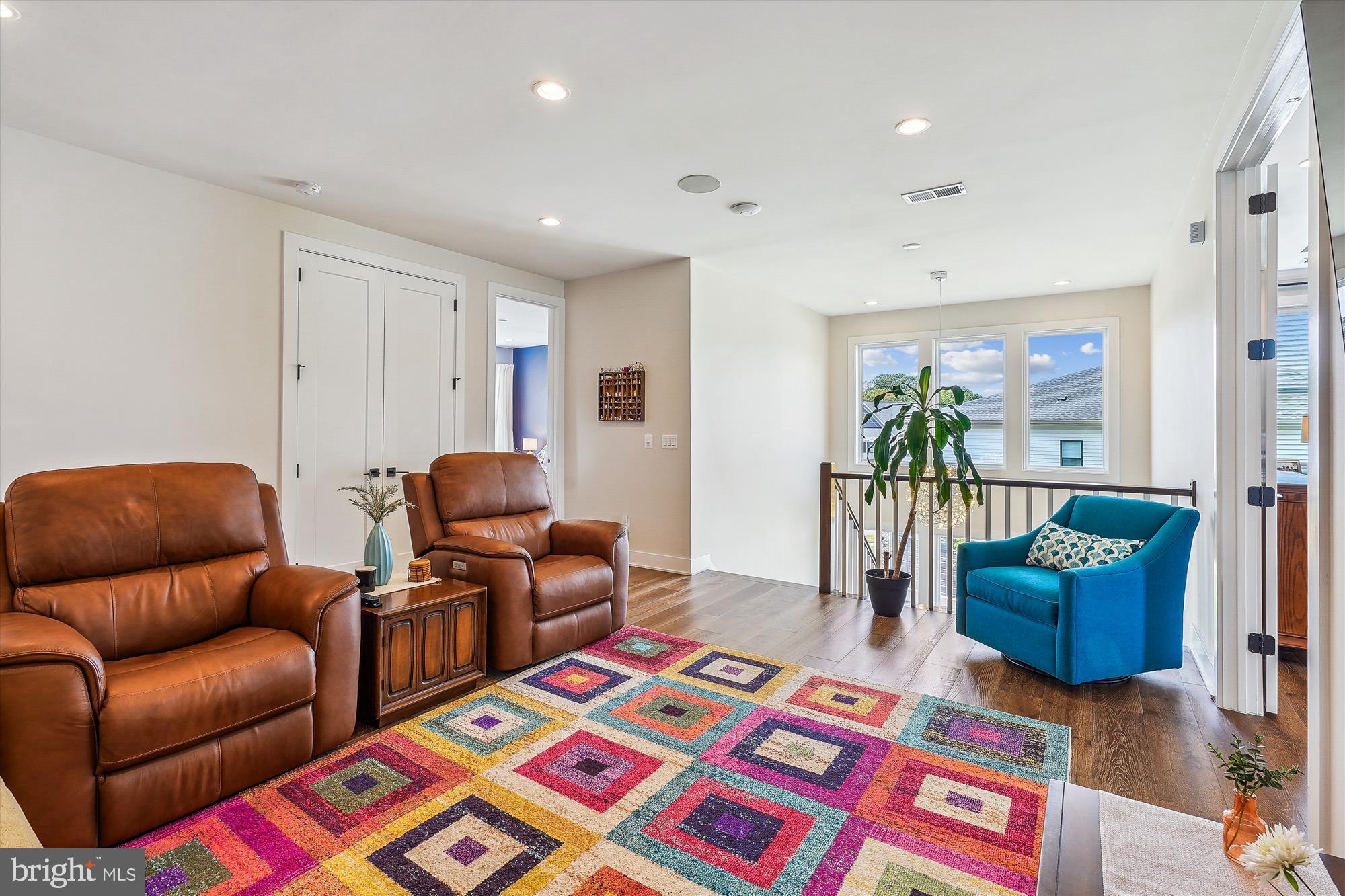 LENAH MILL - Residential