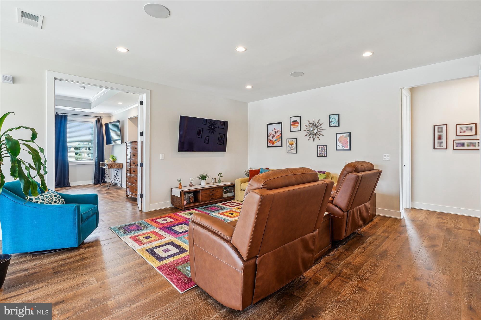 LENAH MILL - Residential