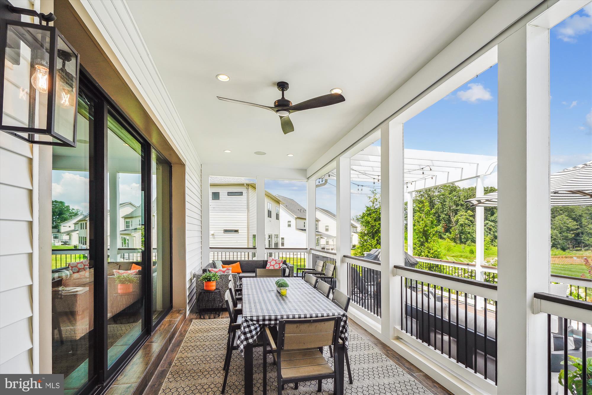 LENAH MILL - Residential