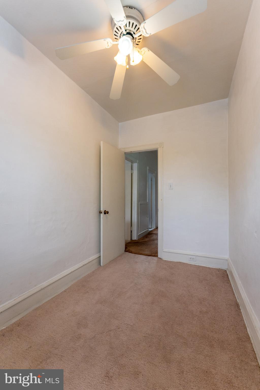 LOGAN - Residential