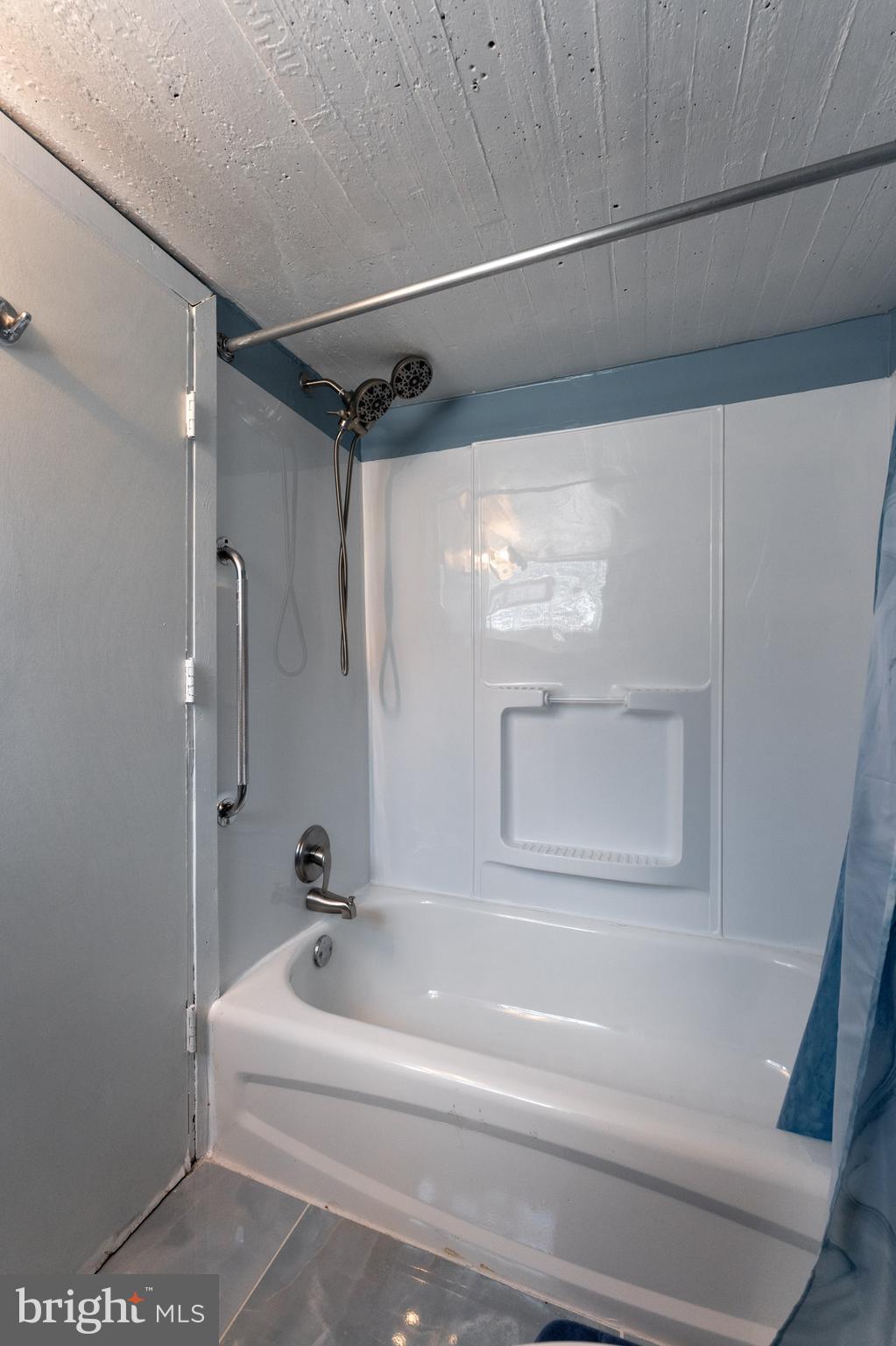 LOGAN - Residential