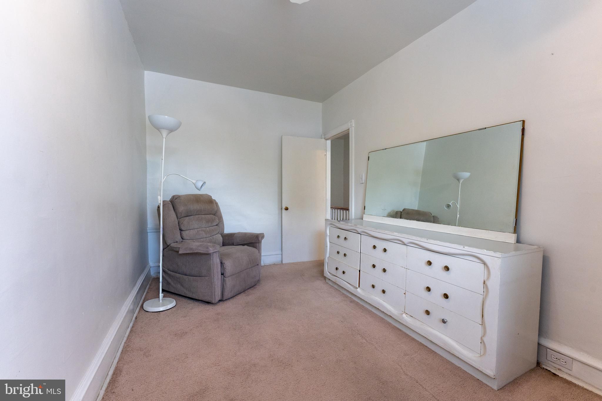LOGAN - Residential