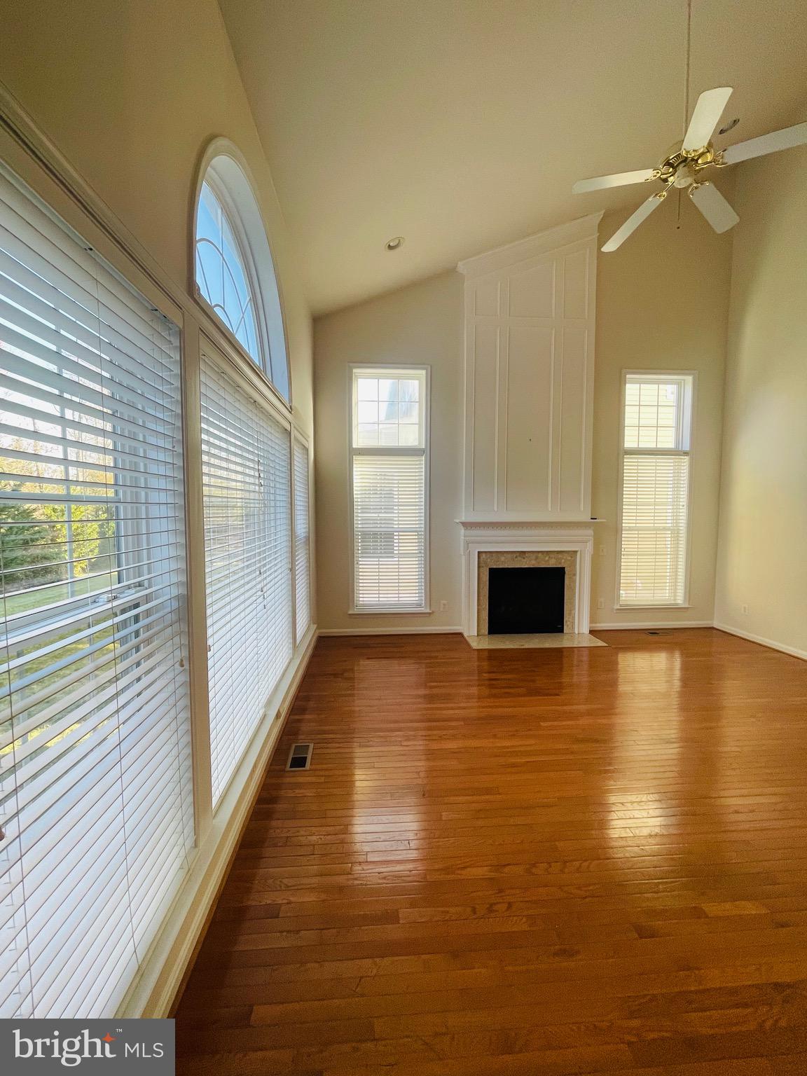 FAIRCREST - Residential Lease