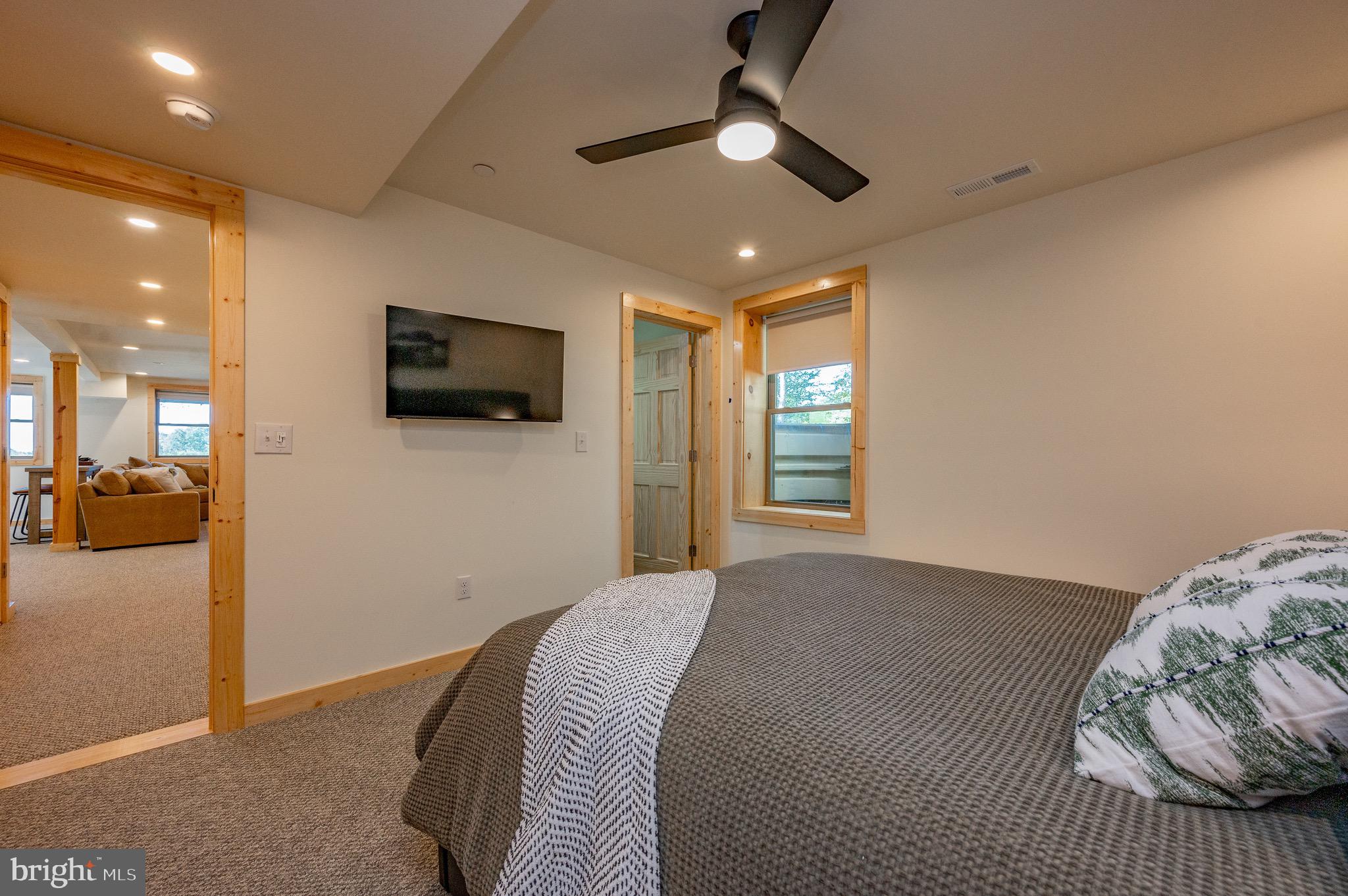LODESTONE - Residential
