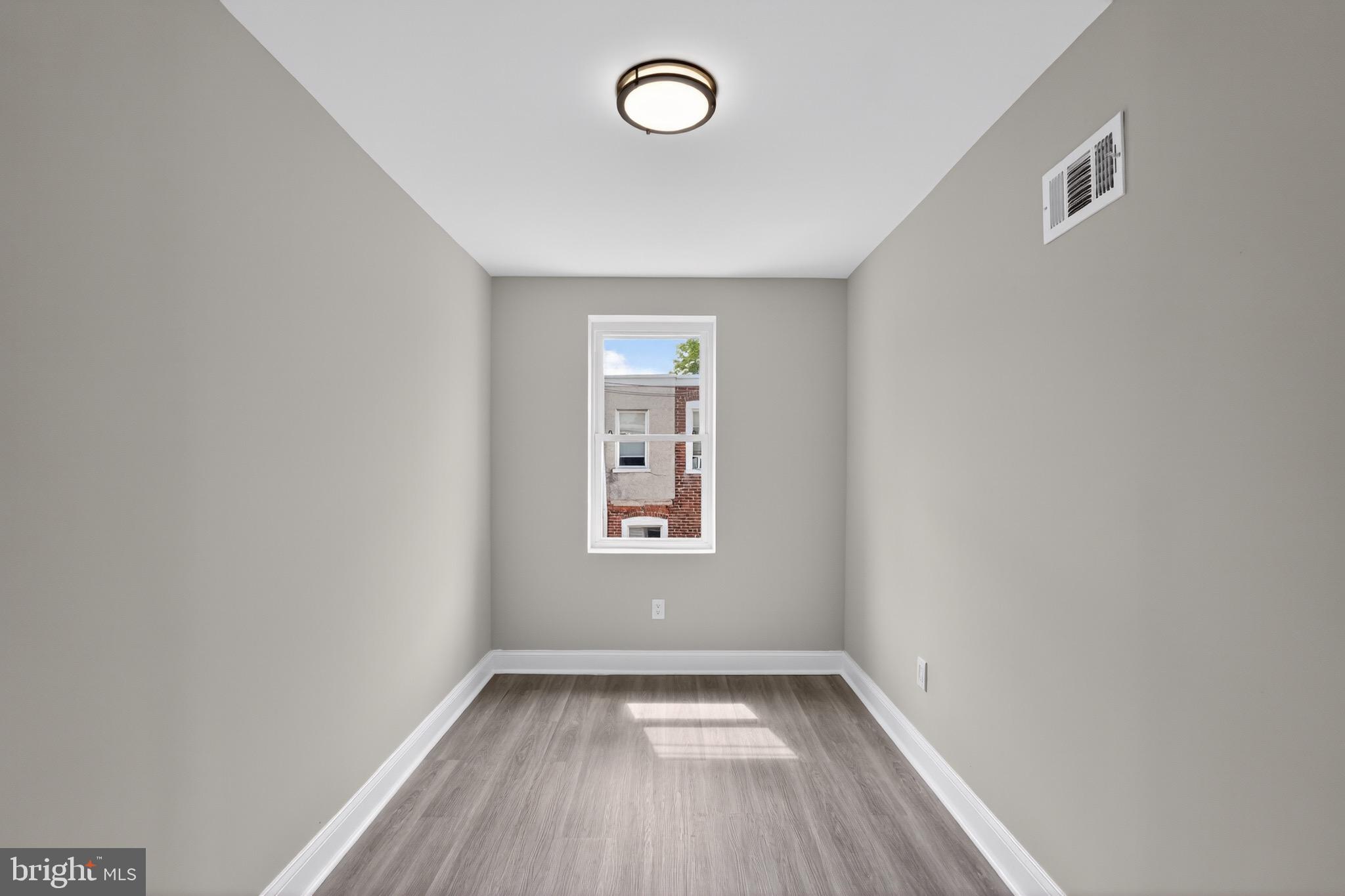 GERMANTOWN (EAST) - Residential