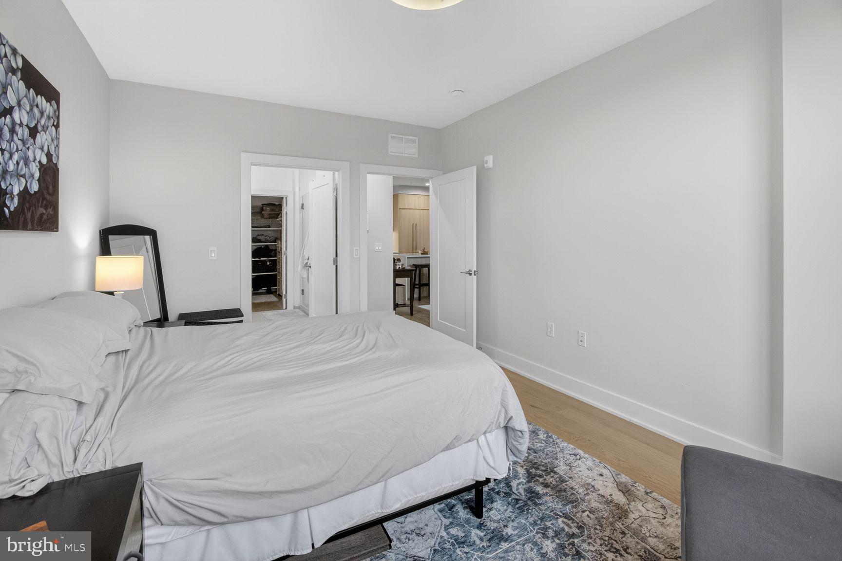 POTOMAC  YARDS - Residential
