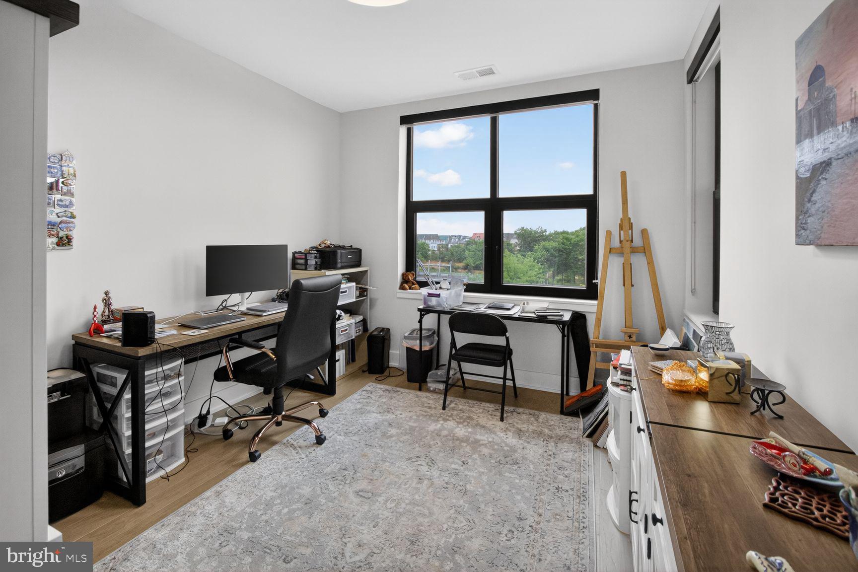 POTOMAC  YARDS - Residential